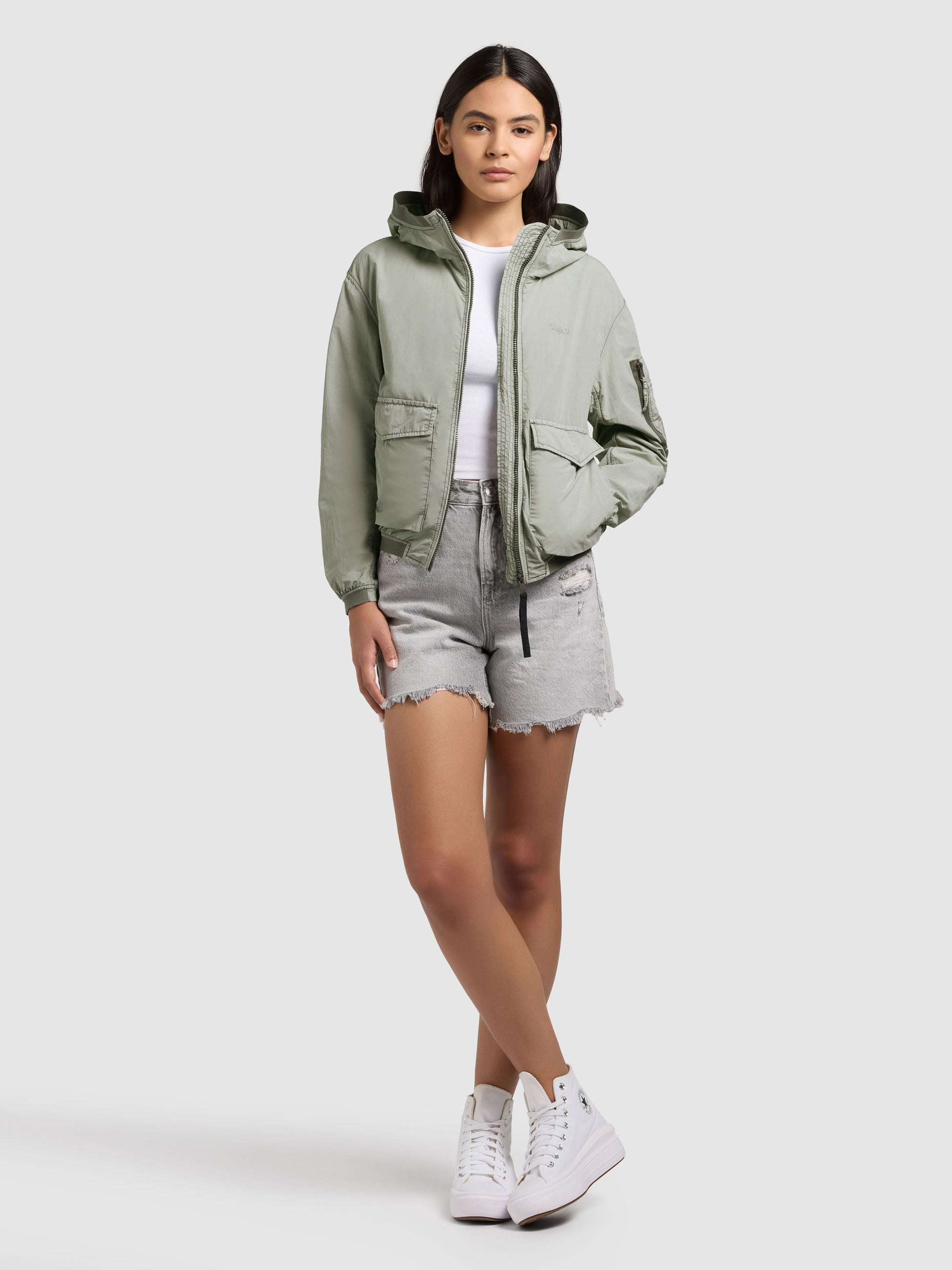 khujo-vona-damen-bomberjacke-cloud-green image 6
