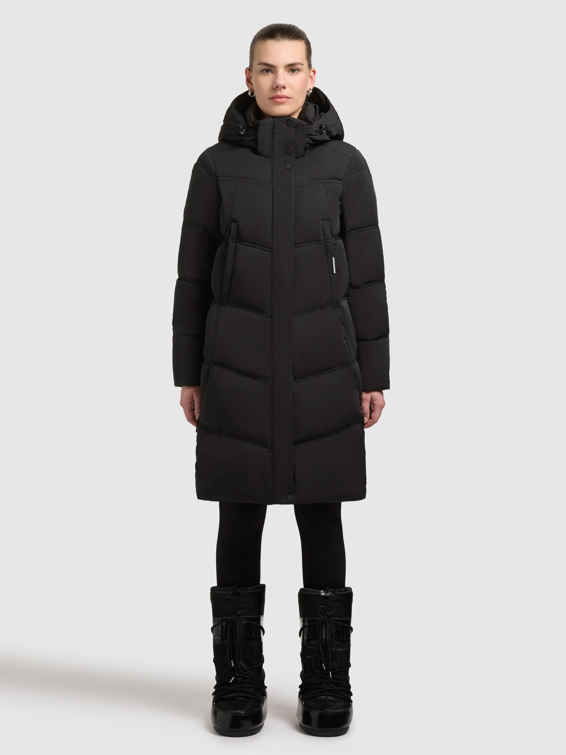 khujo-coat-graya2-black-damen-wintermantel-knielang-in-schwarz image 1