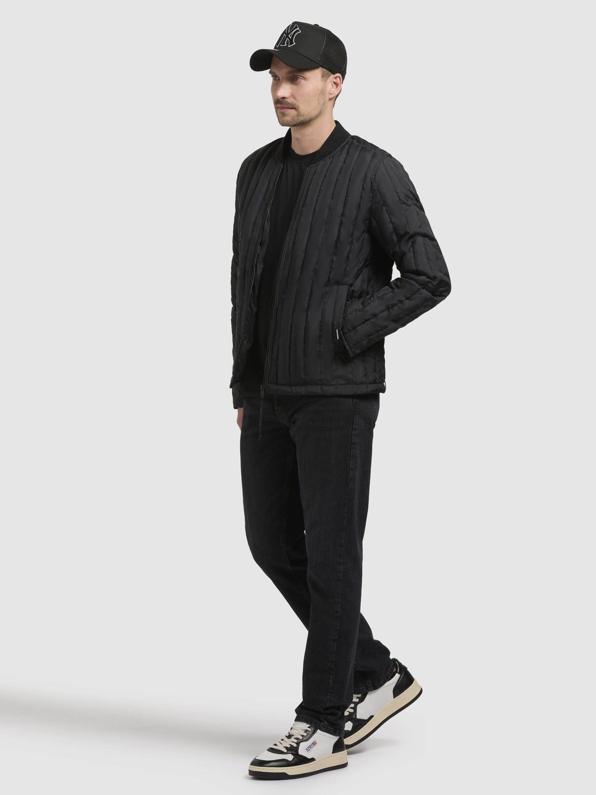 khujo-romit-steppjacke-herren-h-ftlange-jacke-in-schwarz-mit-stehkragen image 2