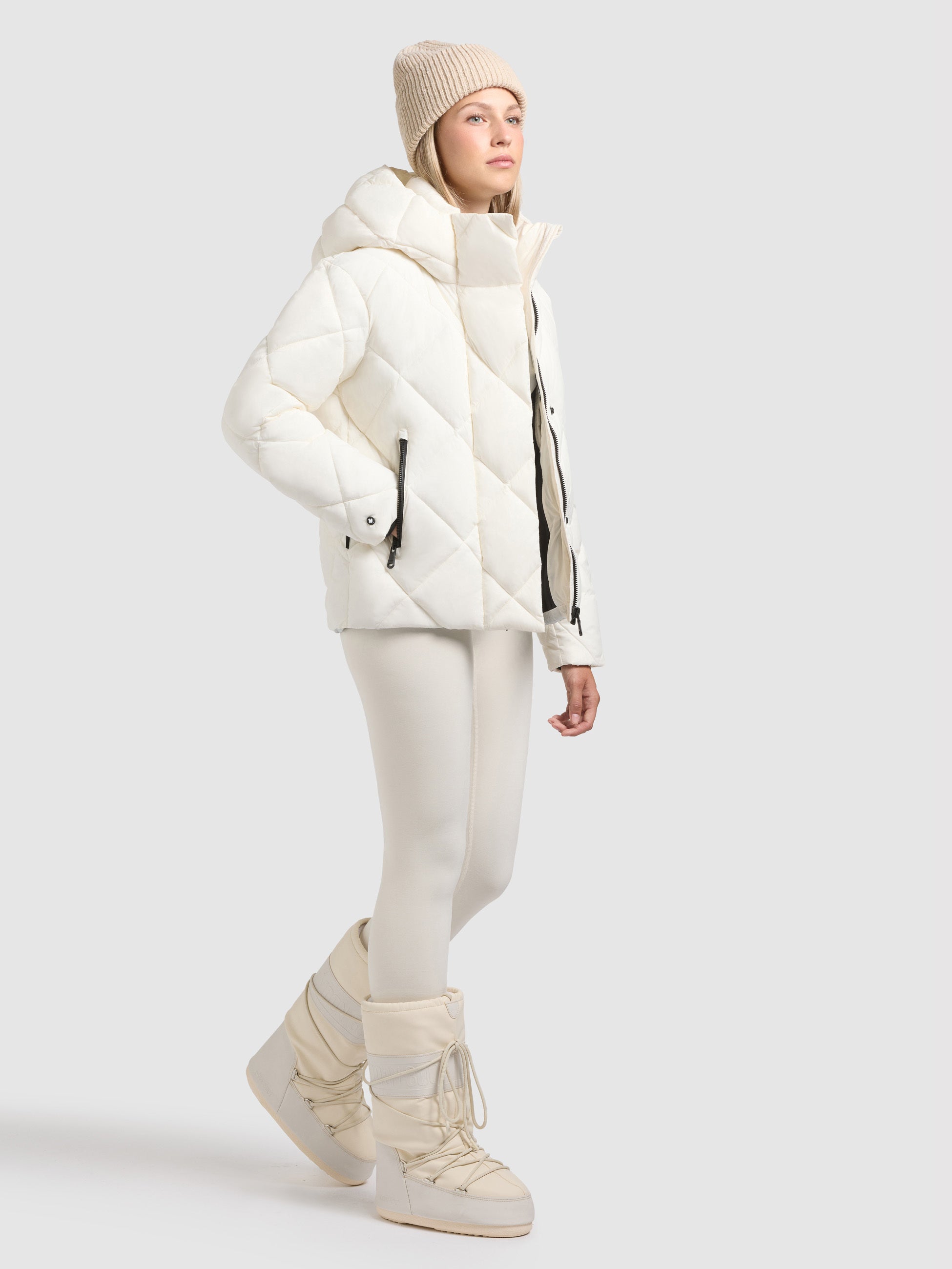 khujo-lilian-damen-steppjacke-luna-white image 6