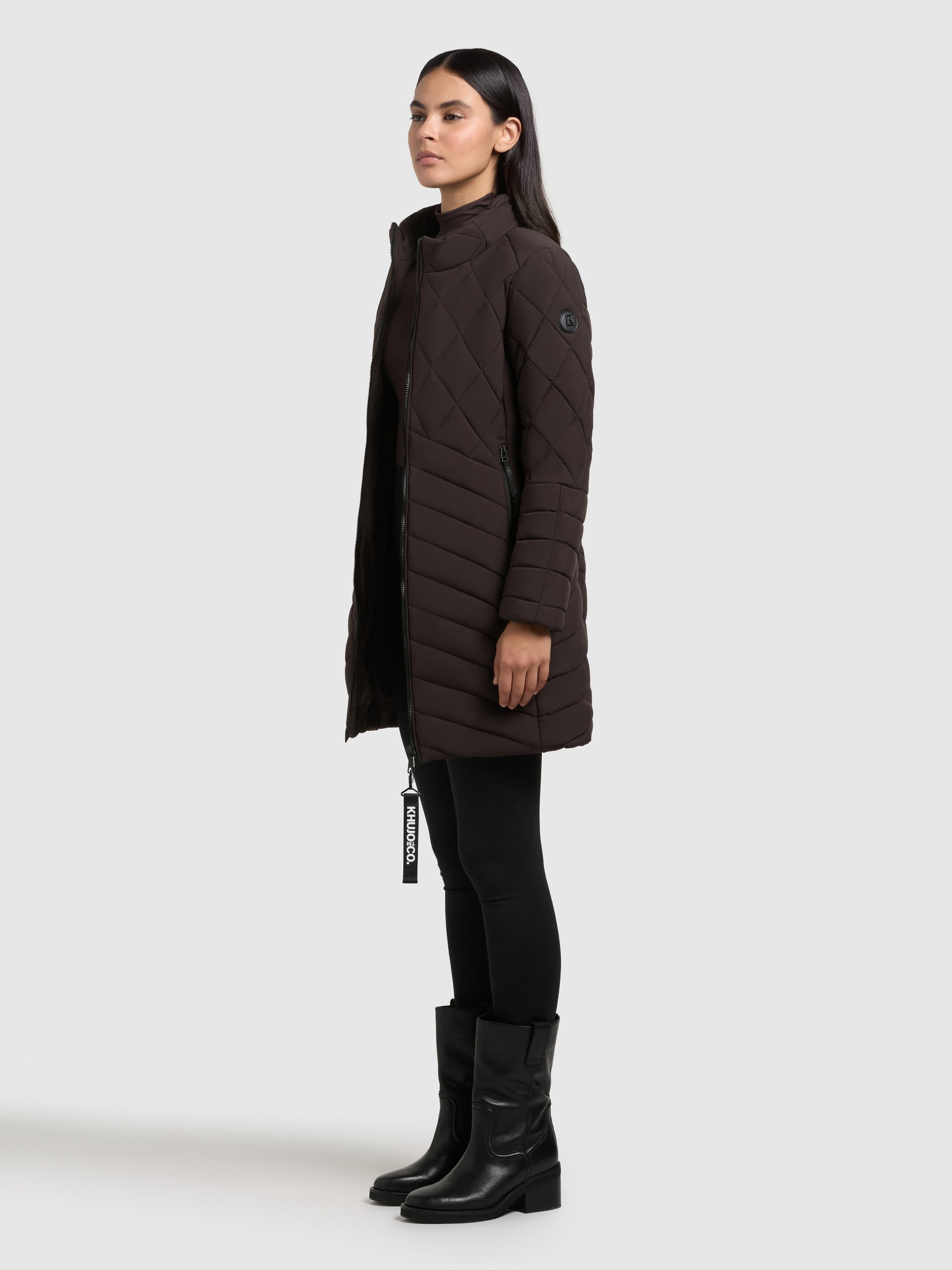 khujo-mantel-ivana-moody-plum image 6