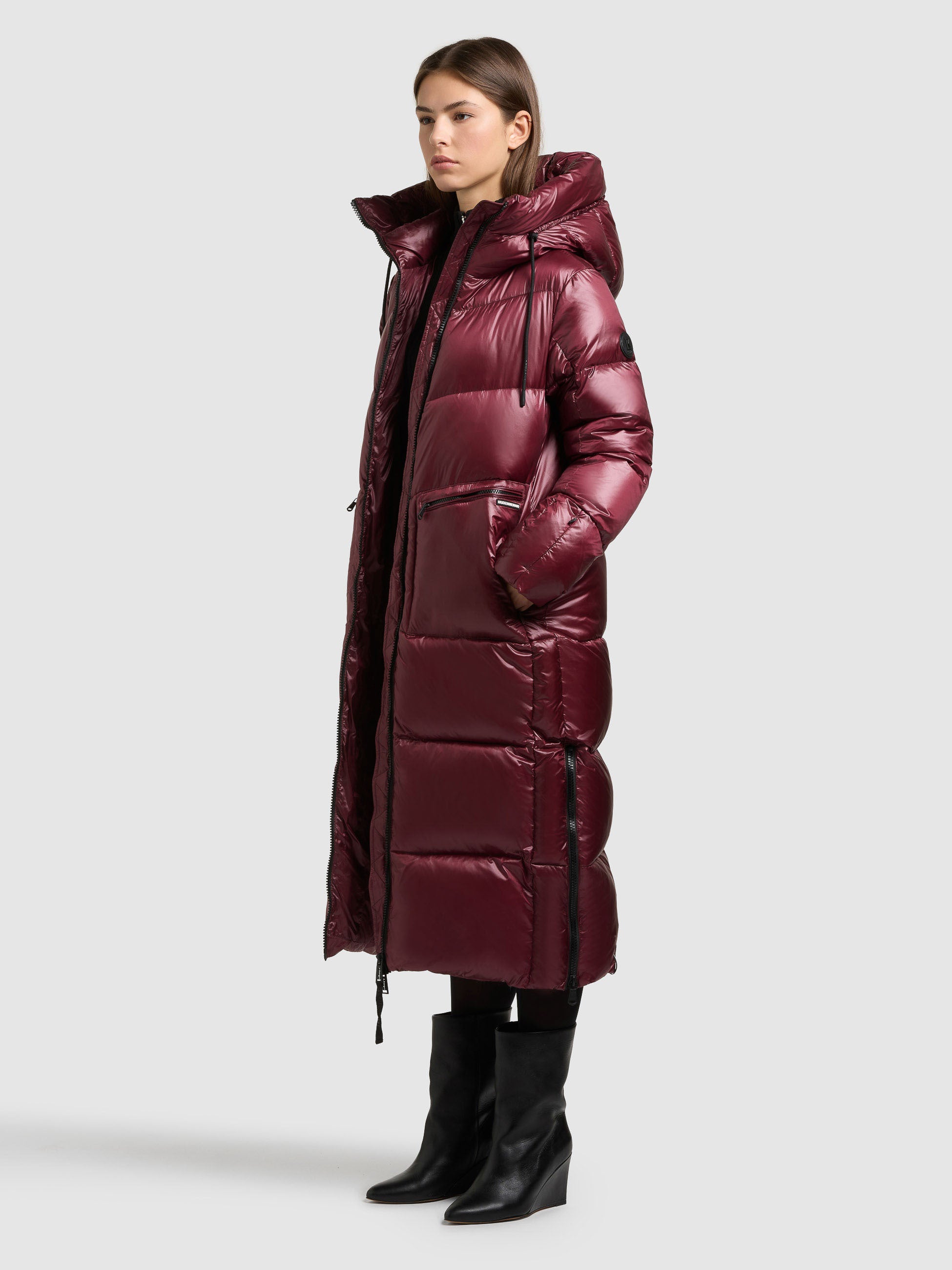 khujo-mantel-tonia-mahagoni-red-gl-nzender-steppmantel-damen-loose-fit image 2