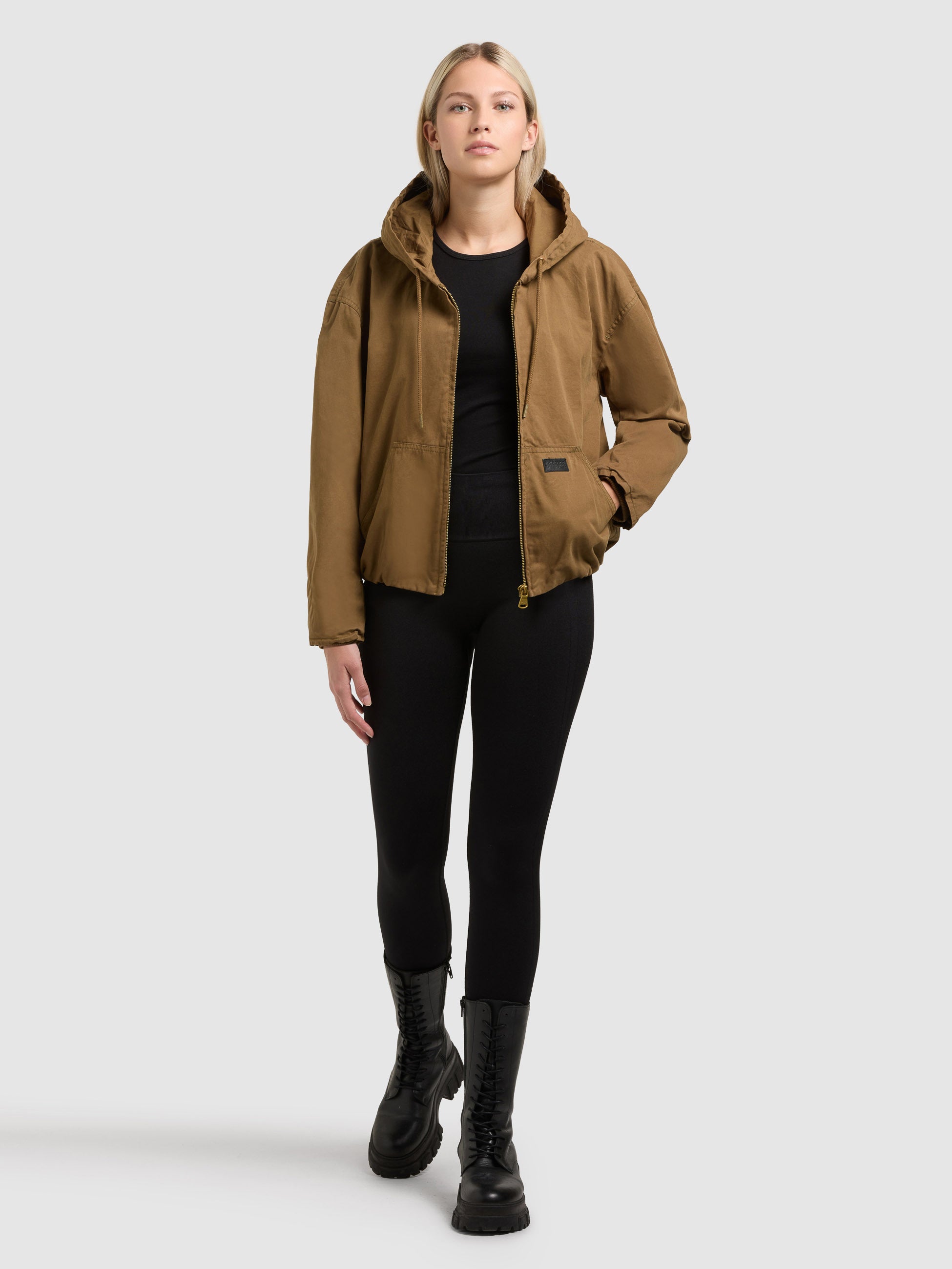 khujo-judy-damen-blousonjacke-canary-green-hoodie-jacke-aus-baumwoll-twill image 2