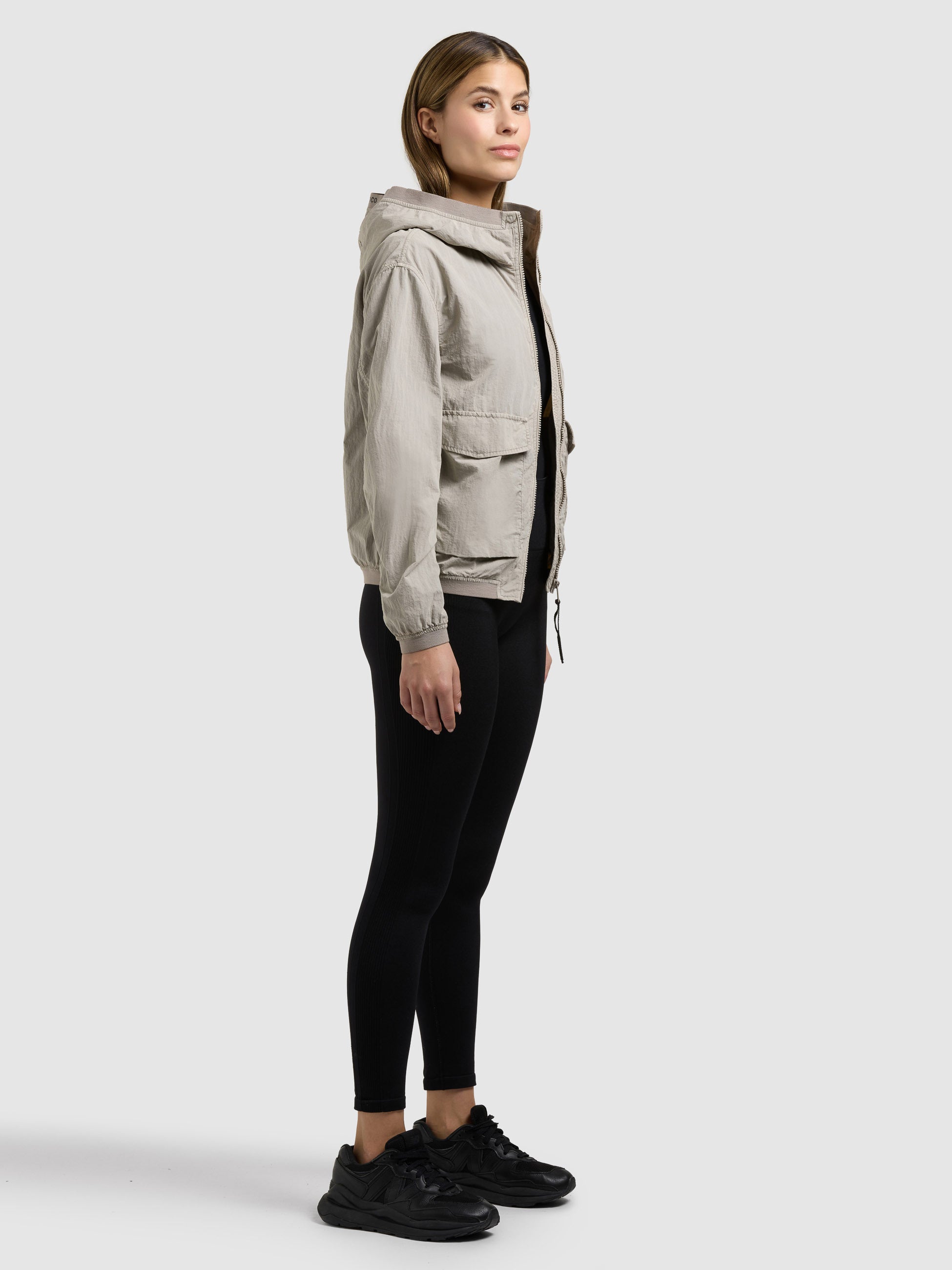 khujo-vona-damen-bomberjacke-bone-beige-leichte-ungef-tterte-blousonjacke image 6