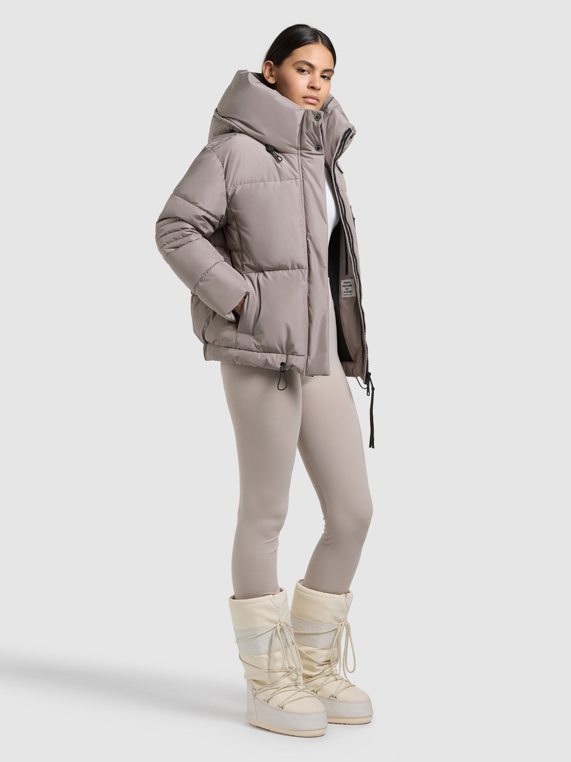 khujo-jacke-peeke2-with-gloves-greige-steppjacke-damen-h-ftlang-mit-f-ustlingen image 6