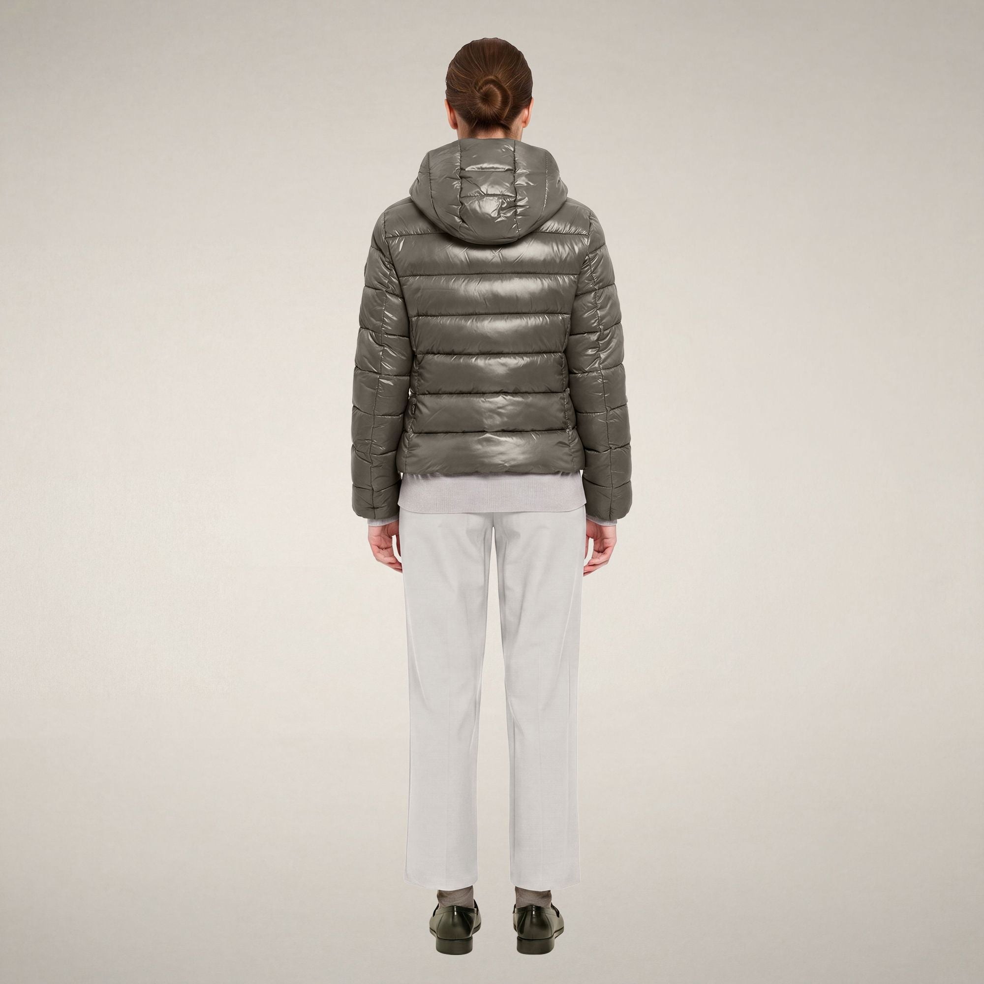 save-the-duck-cosmary-damen-steppjacke-grau-canna-di-fucile-slim-laqu-mit-abnehm image 2