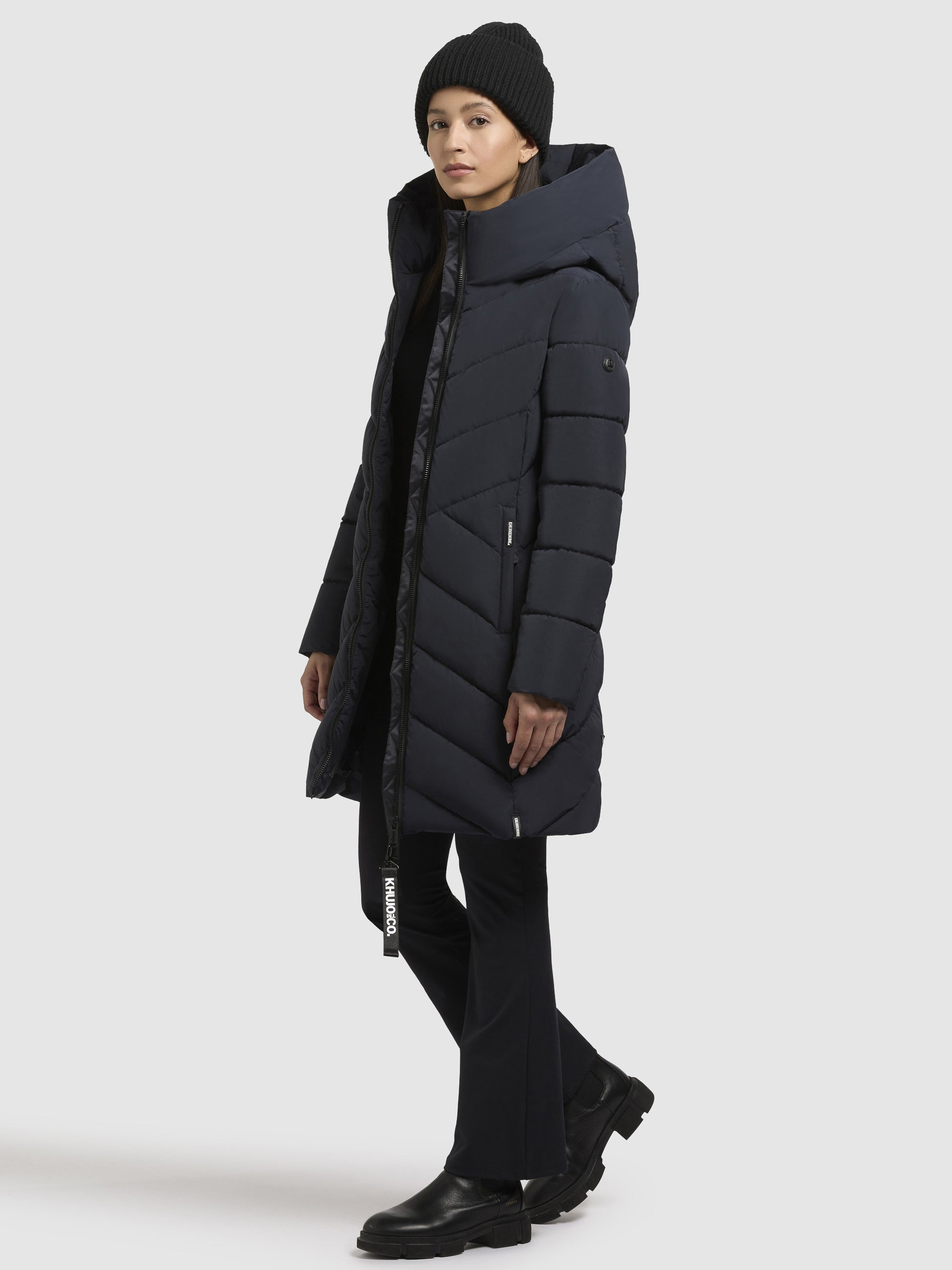 khujo-mantel-darka2-steppmantel-dunkelblau-regular-fit image 2