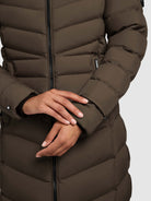 khujo-mantel-ingram4-dark-green-damen-steppmantel-tailliert-knielang image 8