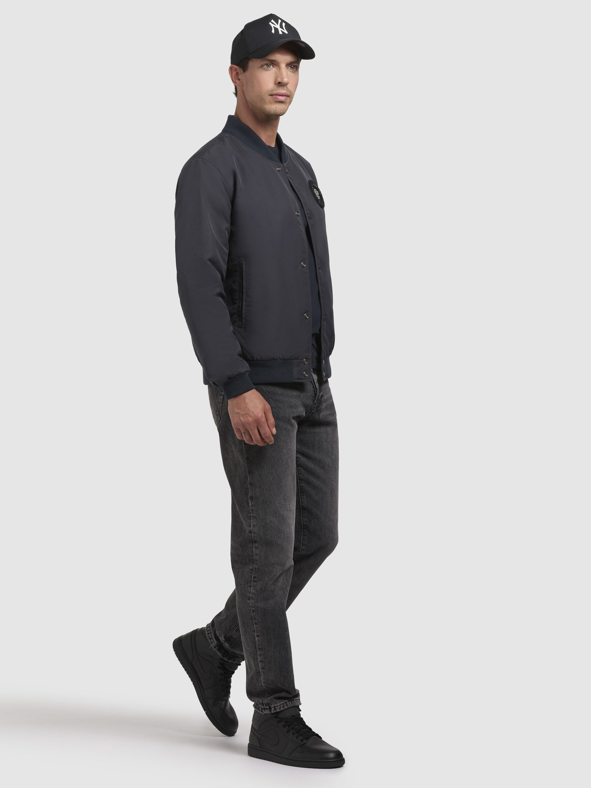 khujo-cicco-damen-collegejacke-dunkelblau-h-ftlang image 6