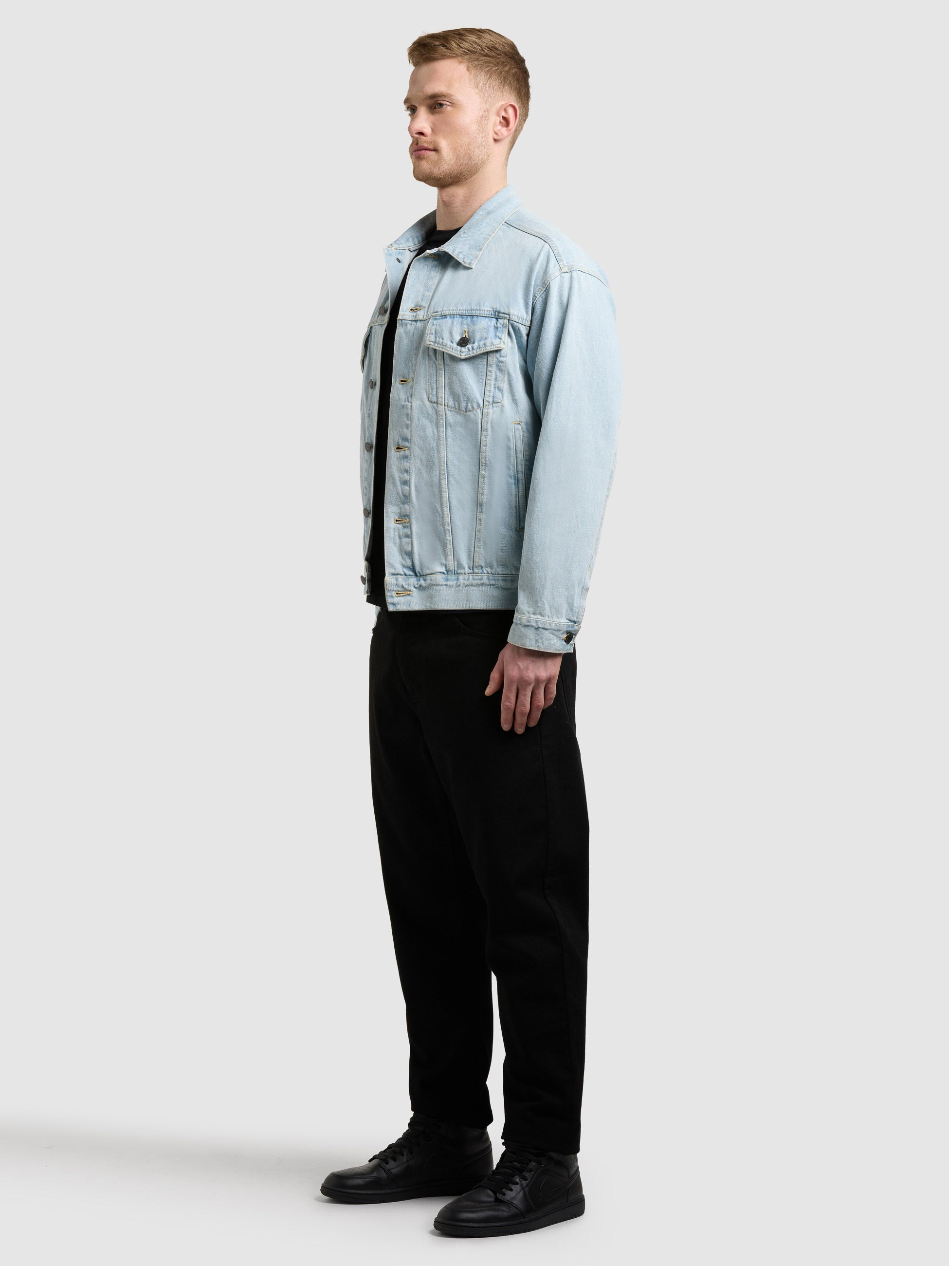 khujo-jacke-jokin-light-blue-jeansjacke-aus-baumwoll-denim-mit-kapuze image 6