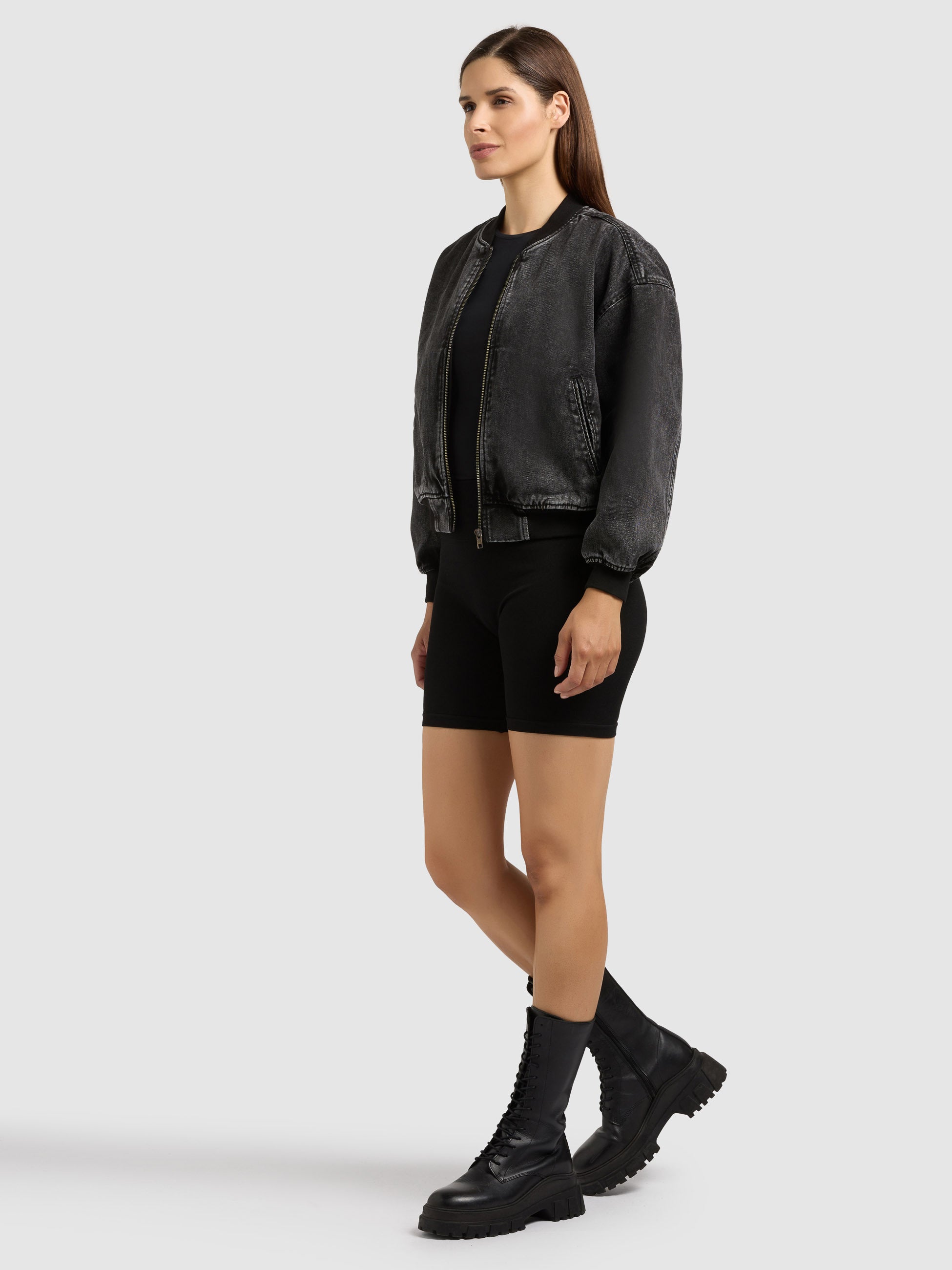 khujo-clara-black-damen-jeansjacke-blouson-bomberjacke image 2