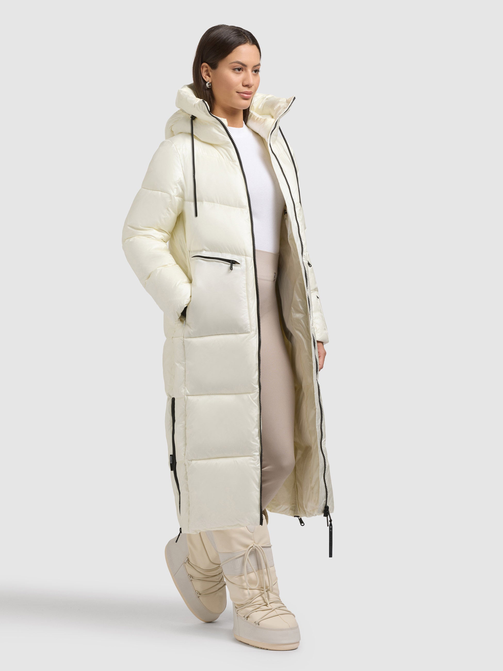 khujo-tonia-luna-white-damen-steppmantel-wei-gl-nzend-loose-fit image 2