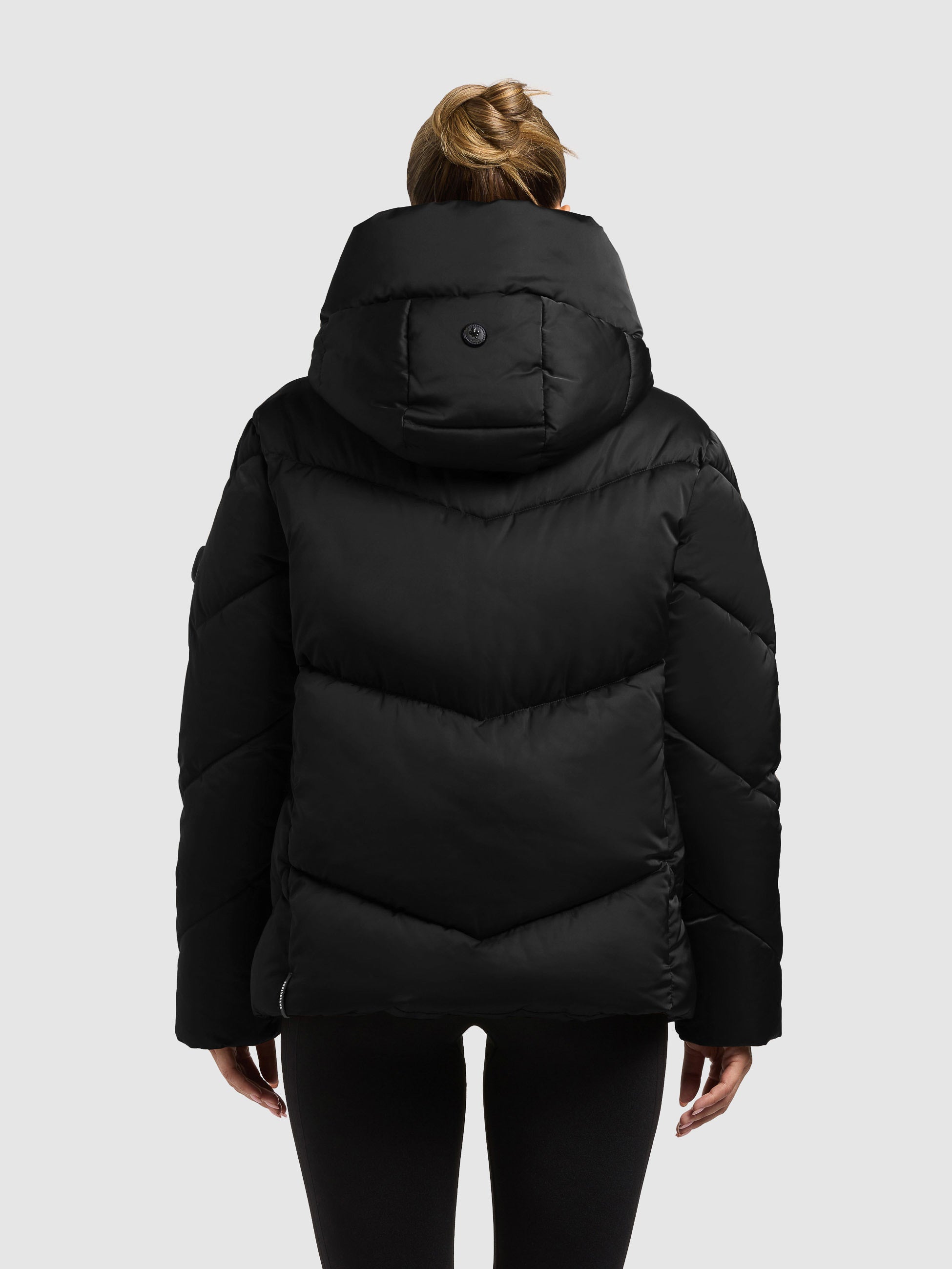 khujo-jacke-olsa2-damen-steppjacke-black-gl-nzend-h-ftlang image 3