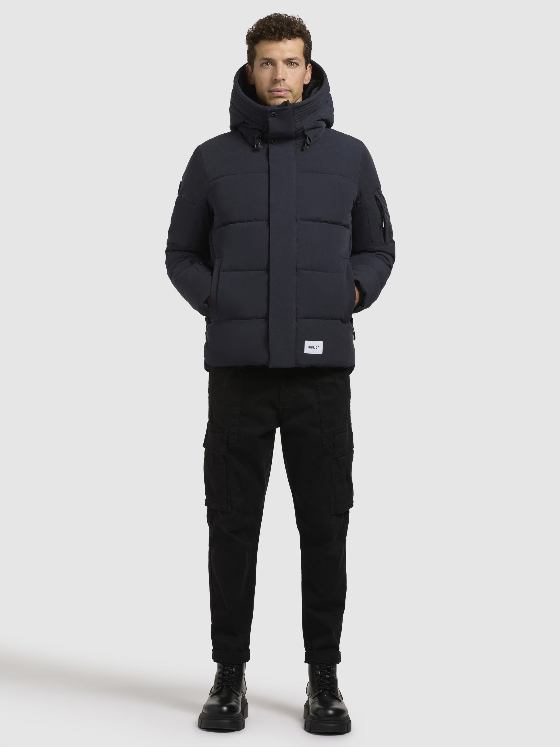 khujo-bard-kapuzenjacke-schwarz-herren-h-ftlange-steppjacke-mit-kapuze image 1