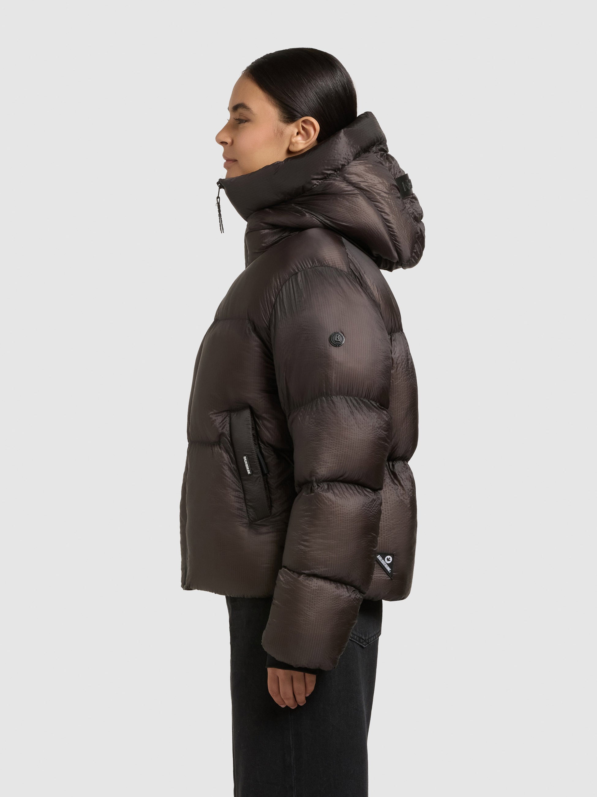 khujo-nolana-damen-steppjacke-graphite-grey-crinkle-h-ftlang image 5