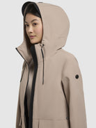 khujo-jacket-yoni-beige-wasserabweisende-damen-regenjacke-sommer image 7