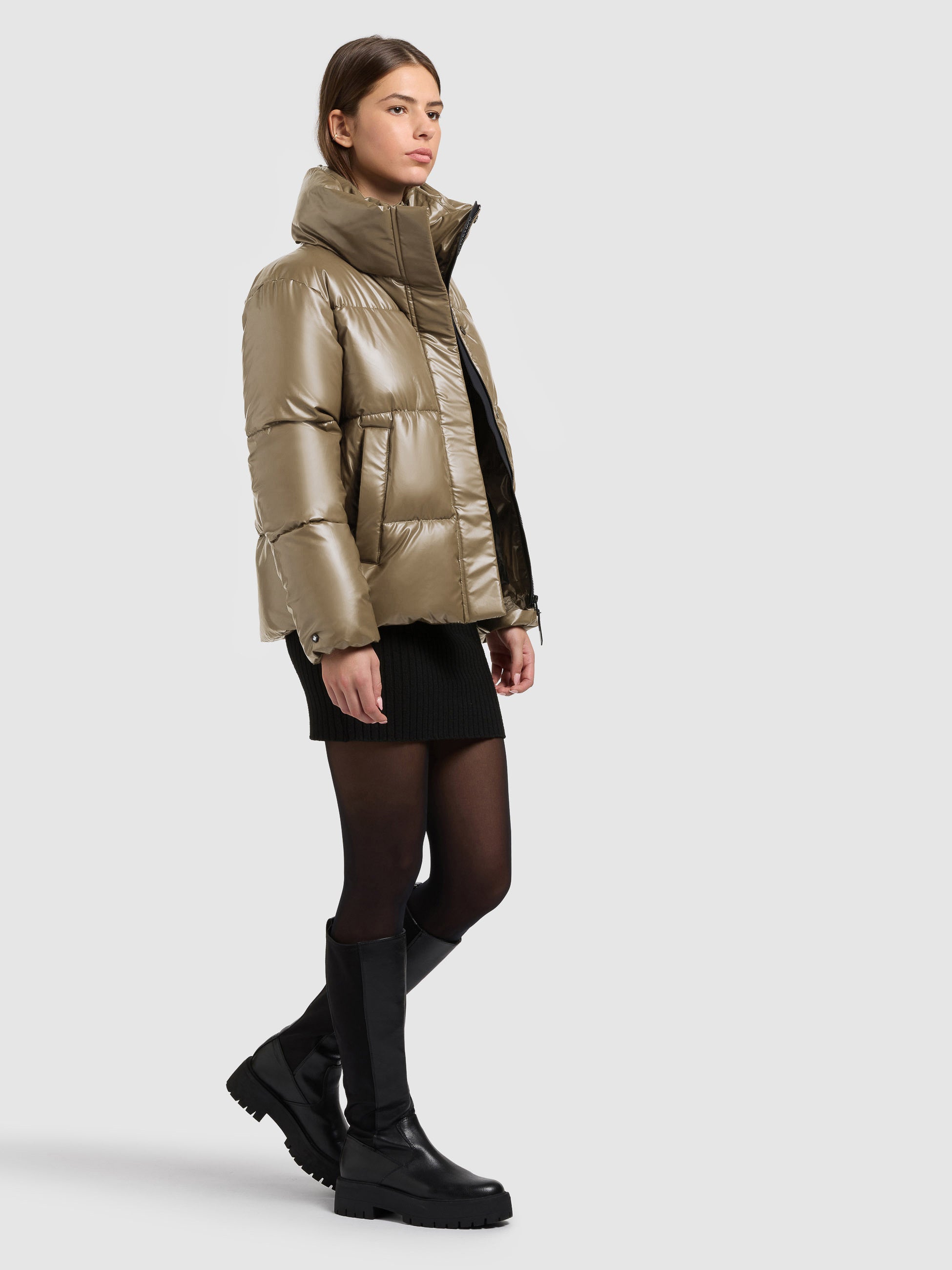 khujo-jacke-rinja2-shiny-cane-brown-h-ftlange-steppjacke-gl-nzend-loose-fit image 6