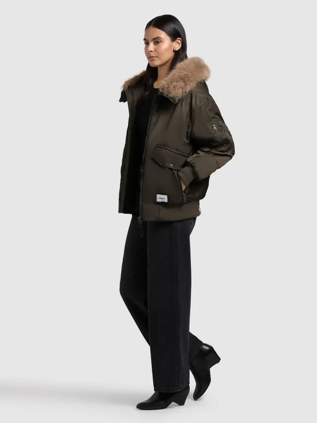 khujo-jacke-cela-forest-green-kapuzen-bomberjacke-loose-fit image 1