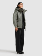 khujo-jacke-cela-sage-green-bomberjacke-damen-loose-fit image 6