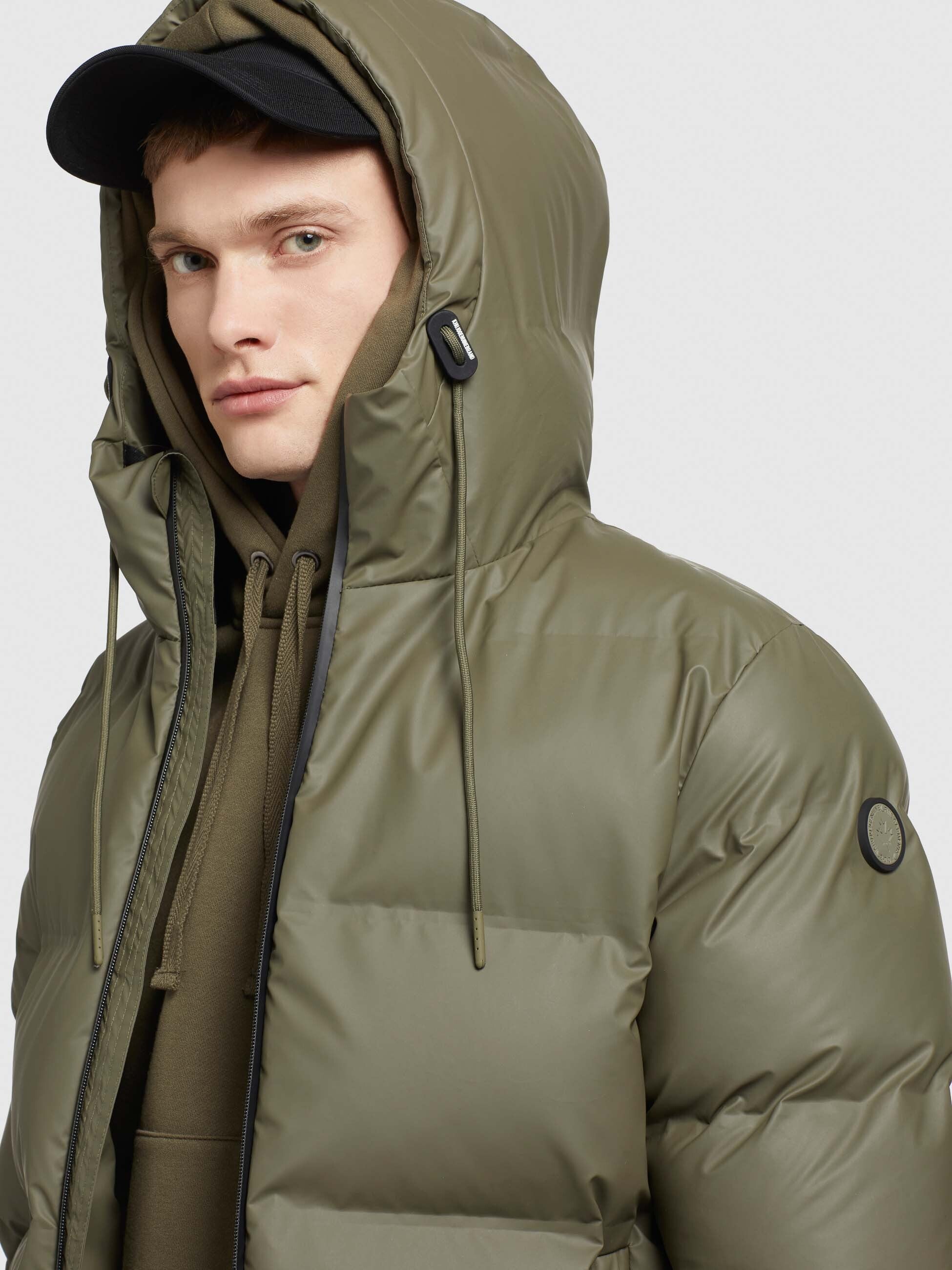 khujo-jacke-nabor-oliv-kurze-steppjacke-loose-fit-wasserabweisend image 6