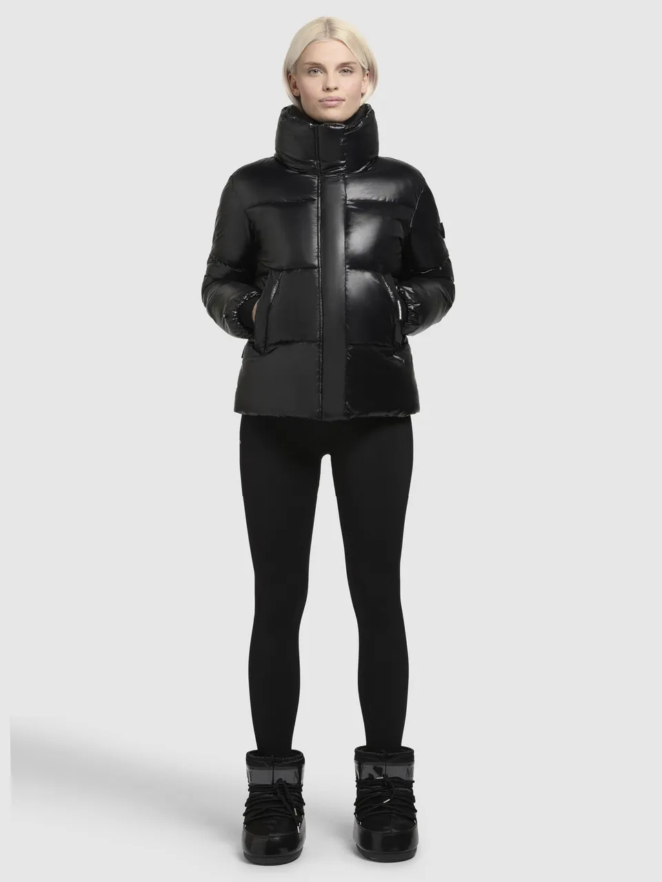 khujo-jacke-ewa-schwarz-steppjacke-loose-fit image 1