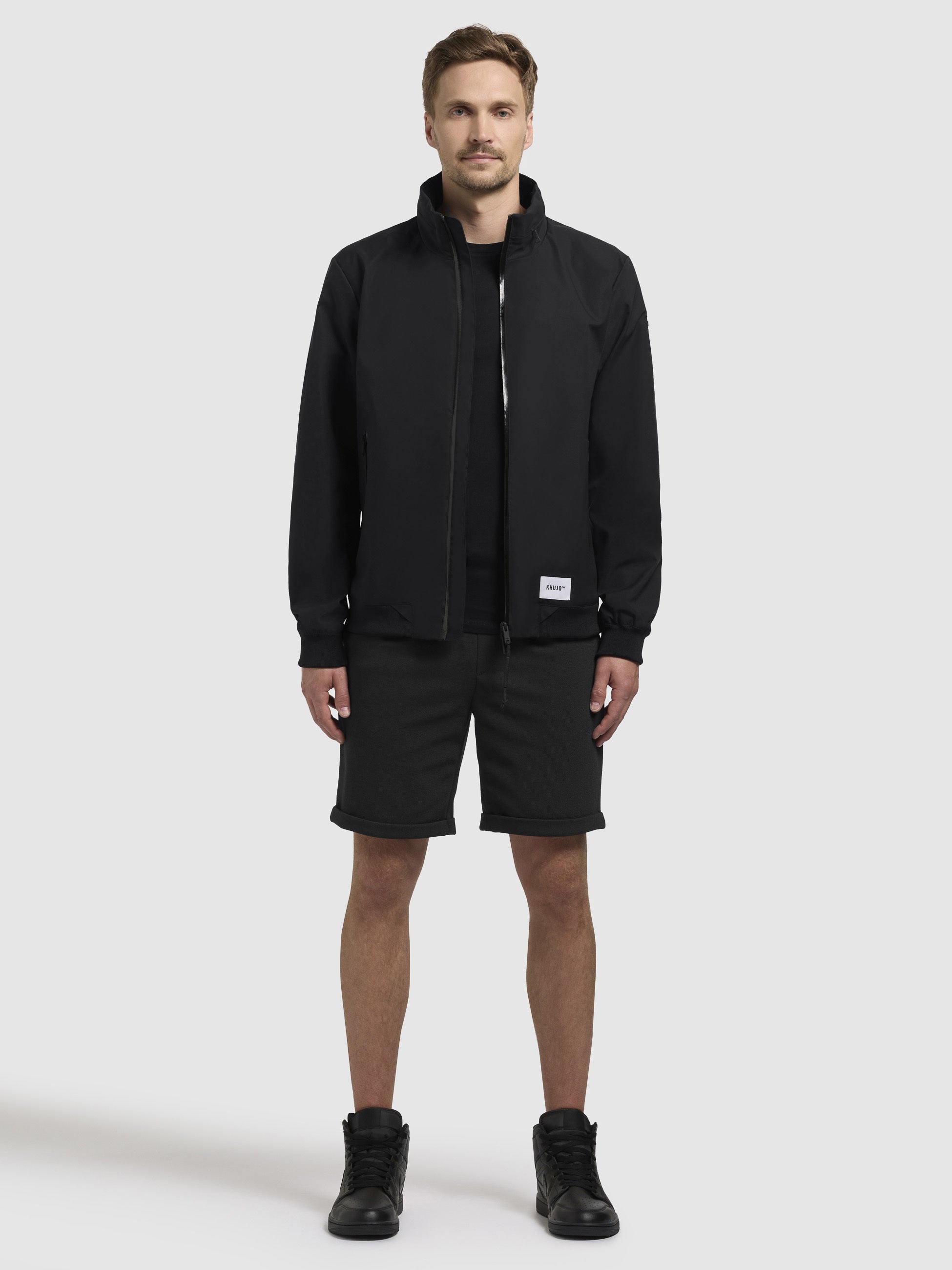 khujo-jacket-kayo-black-h-ftlange-sommerjacke-mit-packsack-kapuze image 1