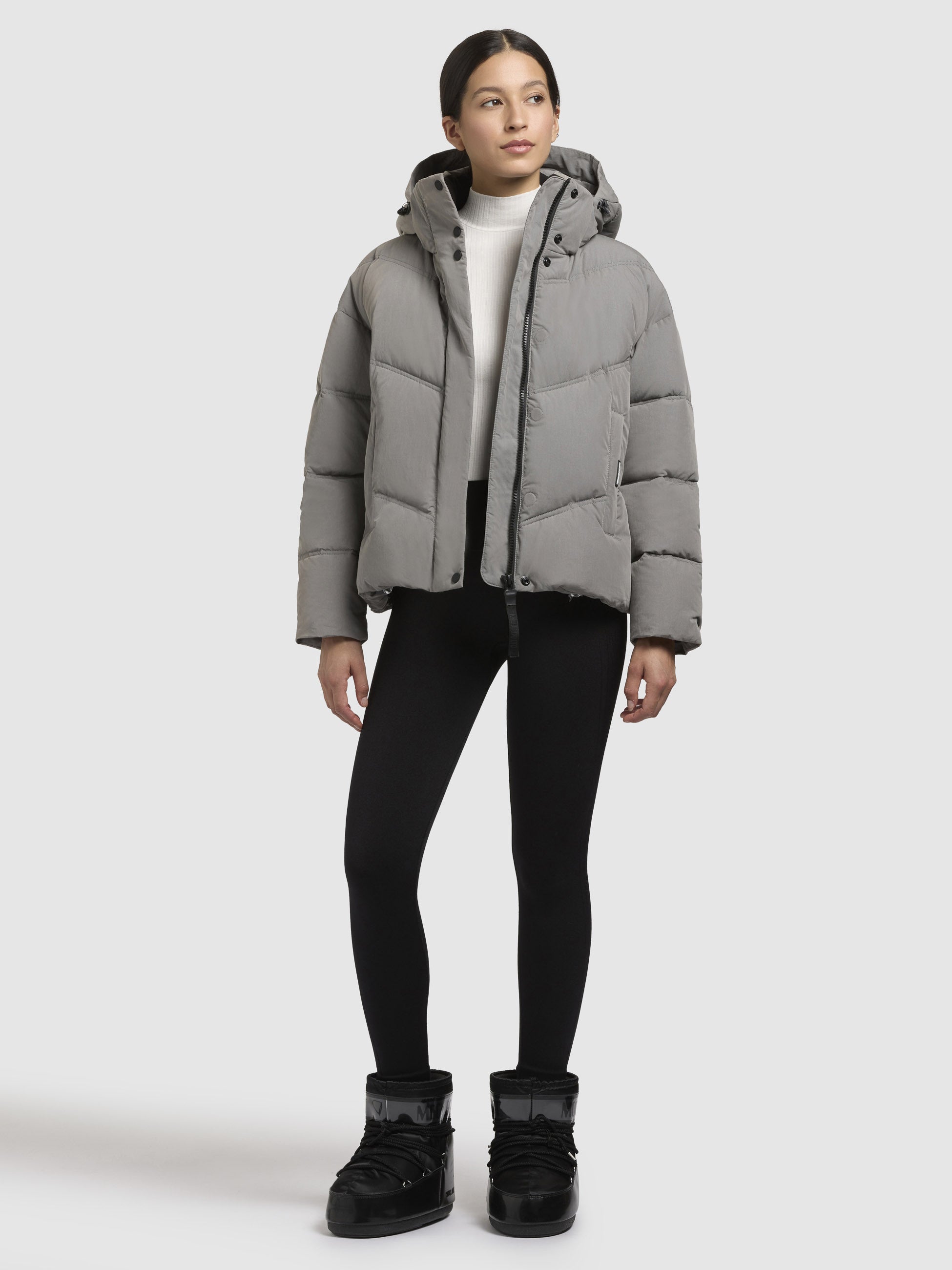 khujo-jacke-sarella-damen-winterjacke-grau-loose-fit image 6