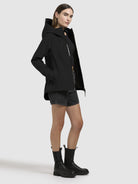 khujo-jacke-woom-black-damen-regenjacke image 2