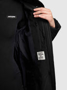 khujo-sonje6-coat-black-wadenlanger-steppmantel-relaxed-fit image 8
