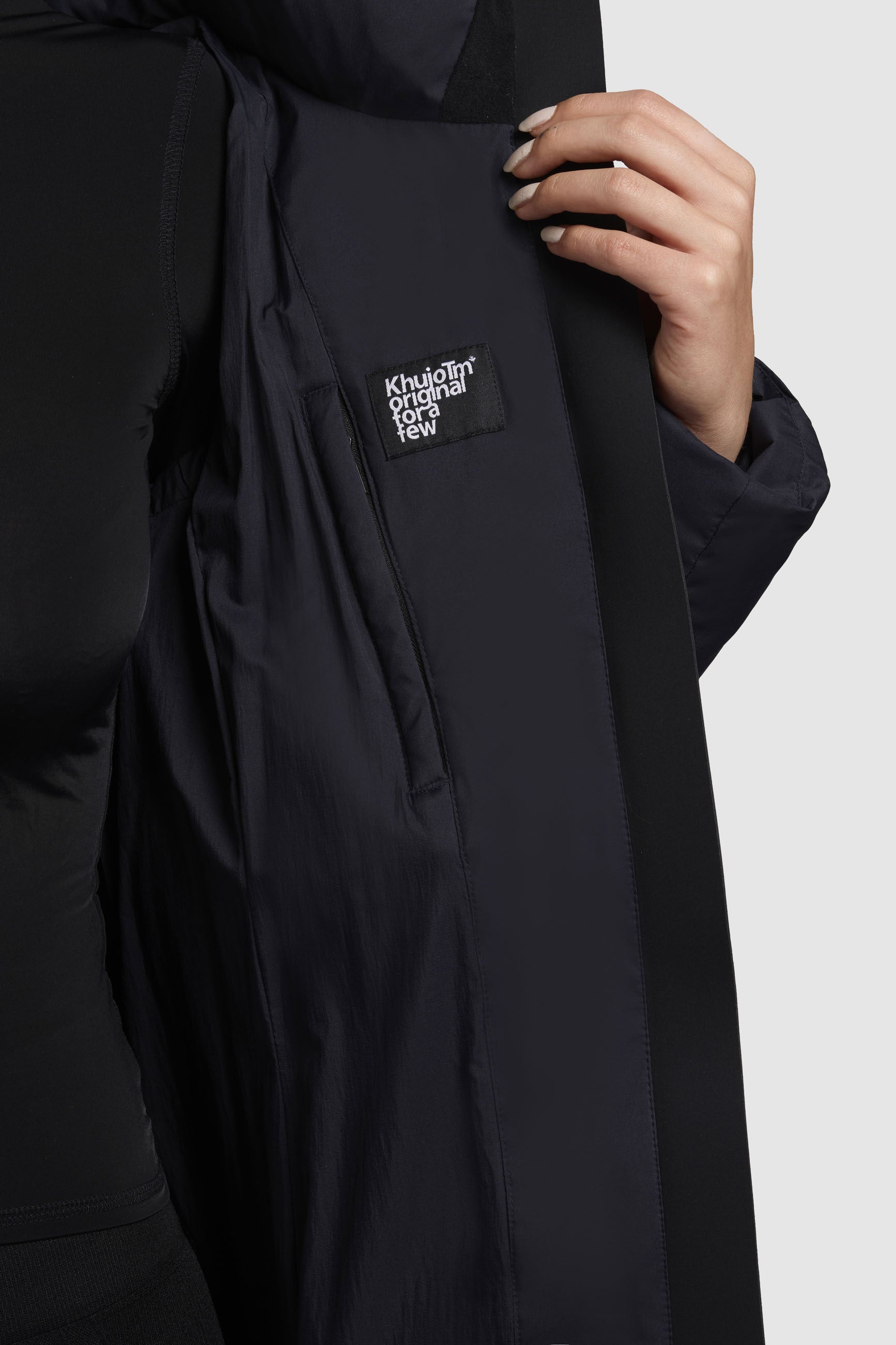 khujo-tanare3-jacke-dunkelblau-damen-wattierte-steppjacke-regular-fit image 8