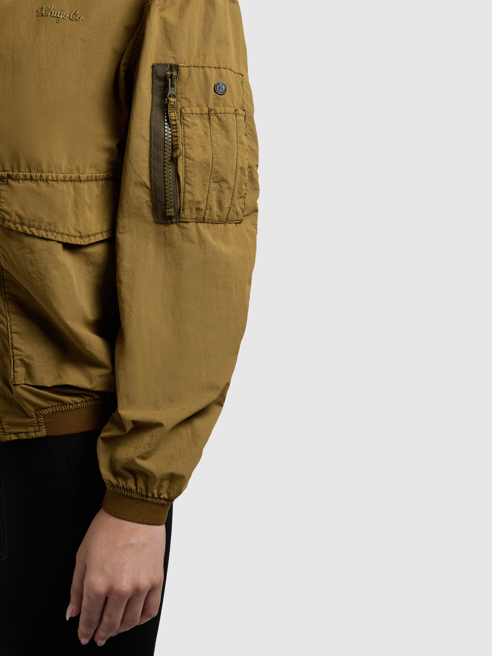 khujo-vona-damen-bomberjacke-canary-green image 8