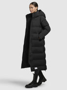 khujo-mayla2-damen-wintermantel-black-wadenlang image 2