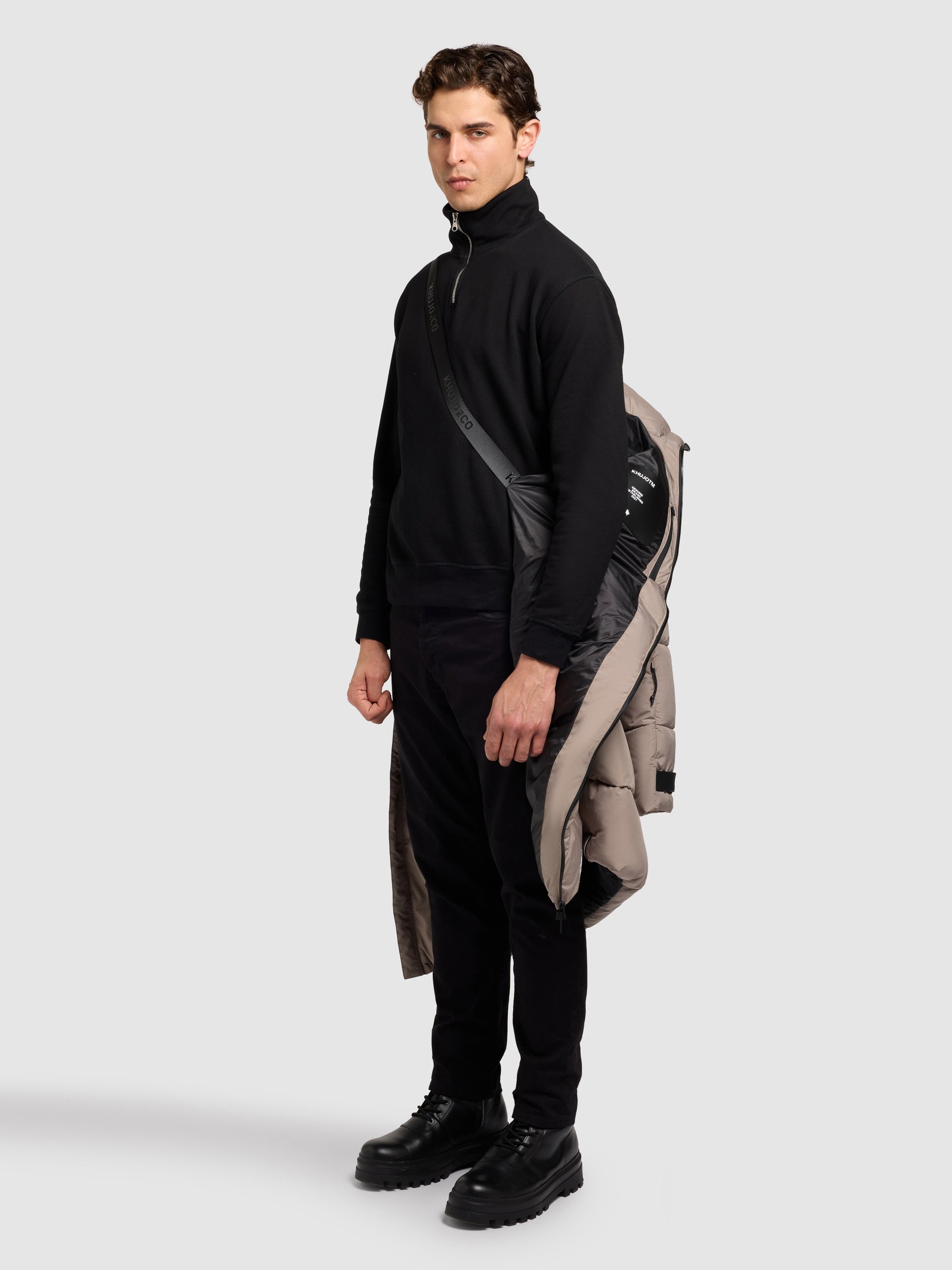 khujo-mantel-siram2-greige-knielanger-steppmantel-im-loose-fit-mit-kapuze image 8