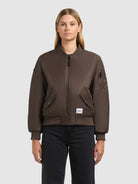 khujo-kasia-bomberjacke-potter-brown-damen-loose-fit image 4