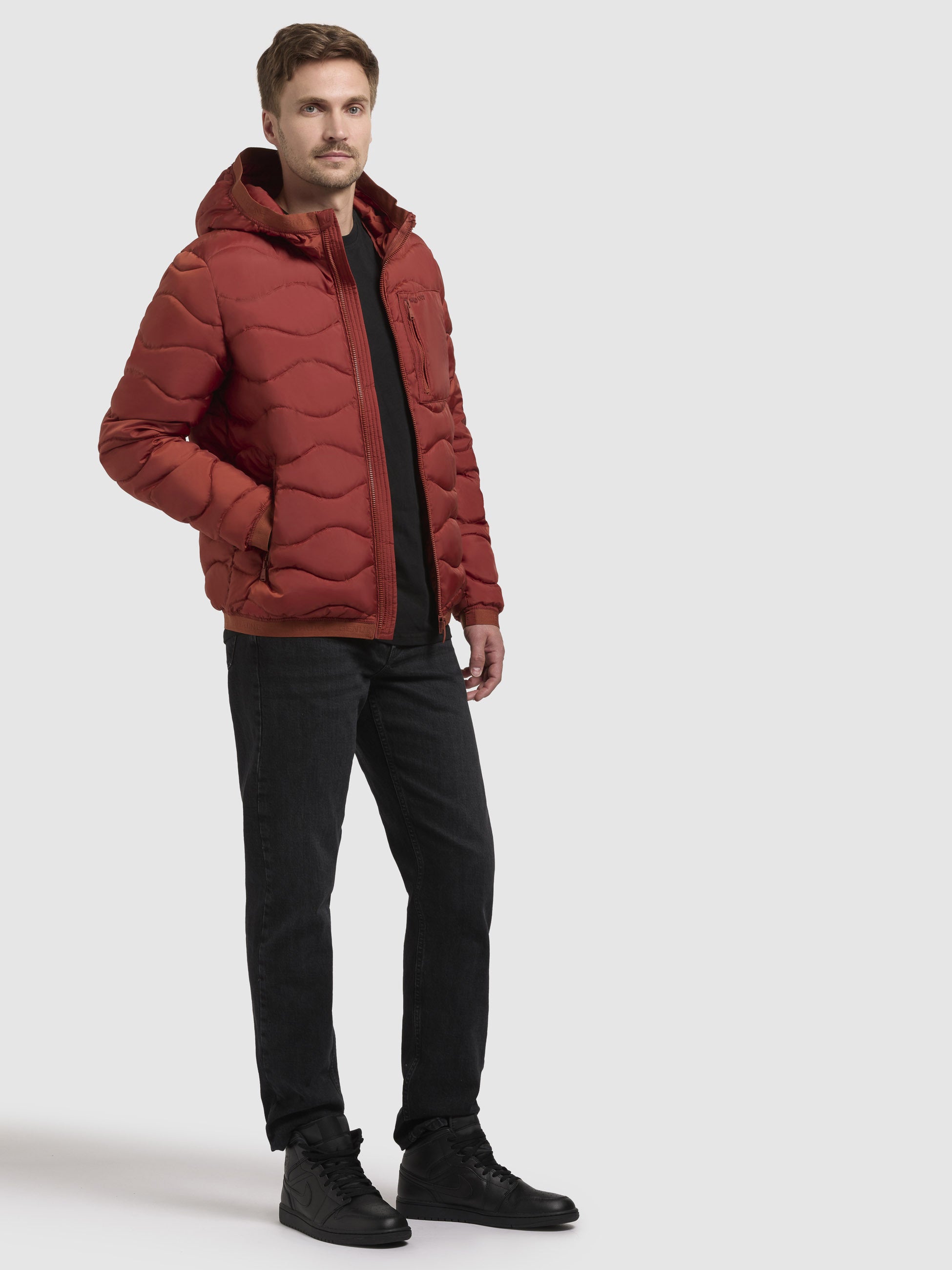 khujo-jacke-omer-rotbraun-steppjacke-h-ftlang-gesteppt-mit-kapuze image 2