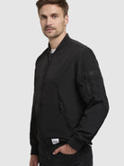 khujo-listener-damen-bomberjacke-schwarz image 7