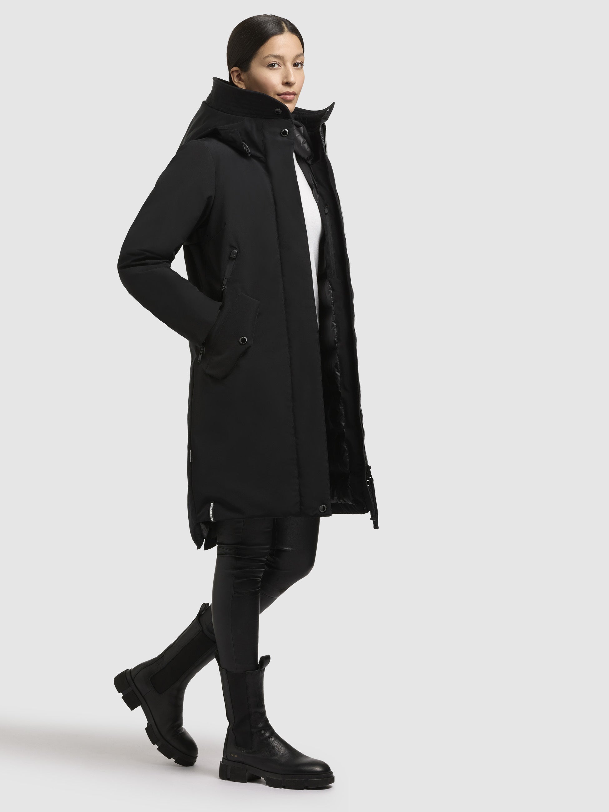 khujo-mantel-charlyn5-schwarz-kurzmantel-winterjacke-damen-mit-kapuze image 6