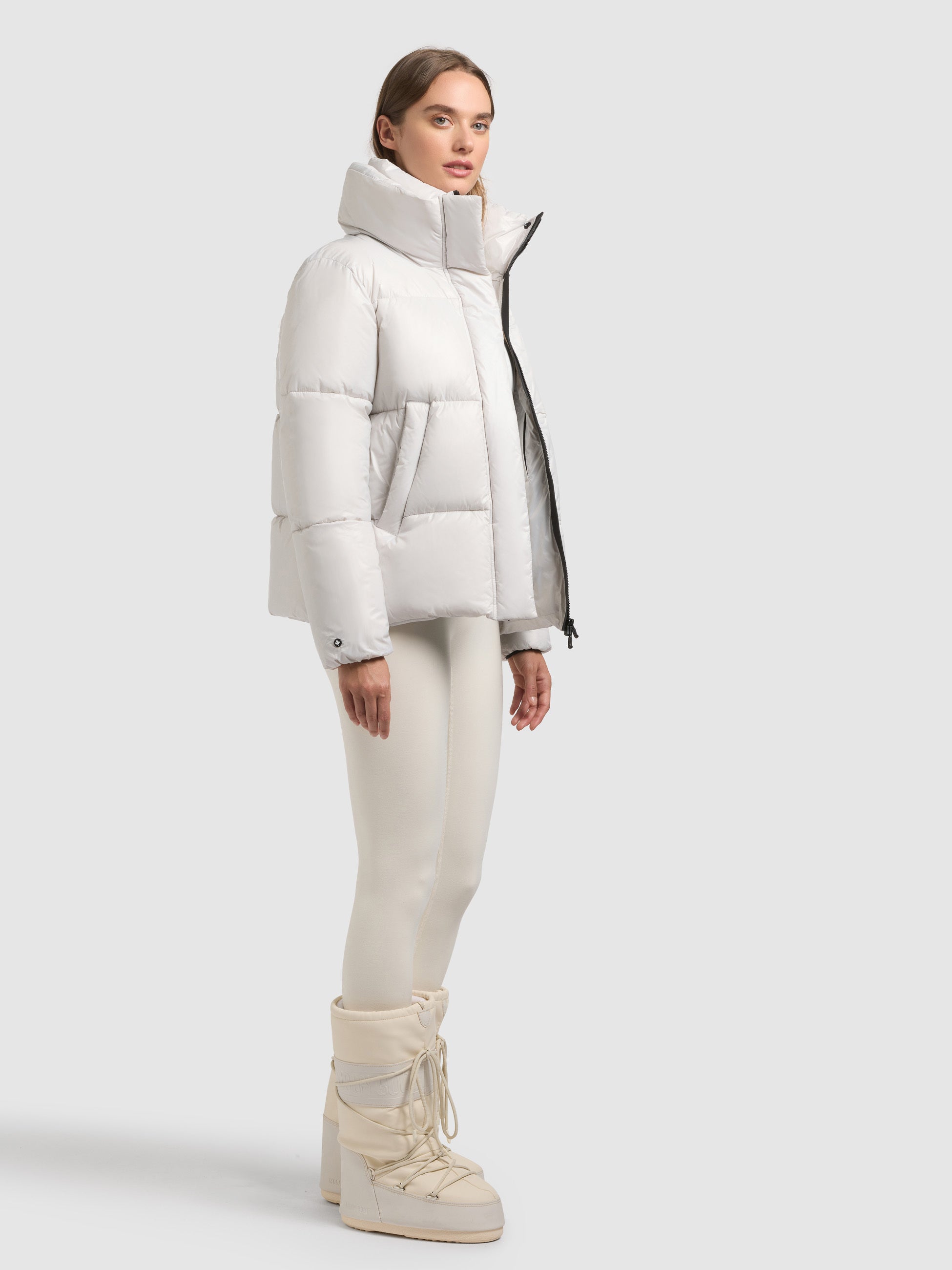 khujo-jacke-nala-flash-white-damen-steppjacke-gl-nzend-loose-fit image 6