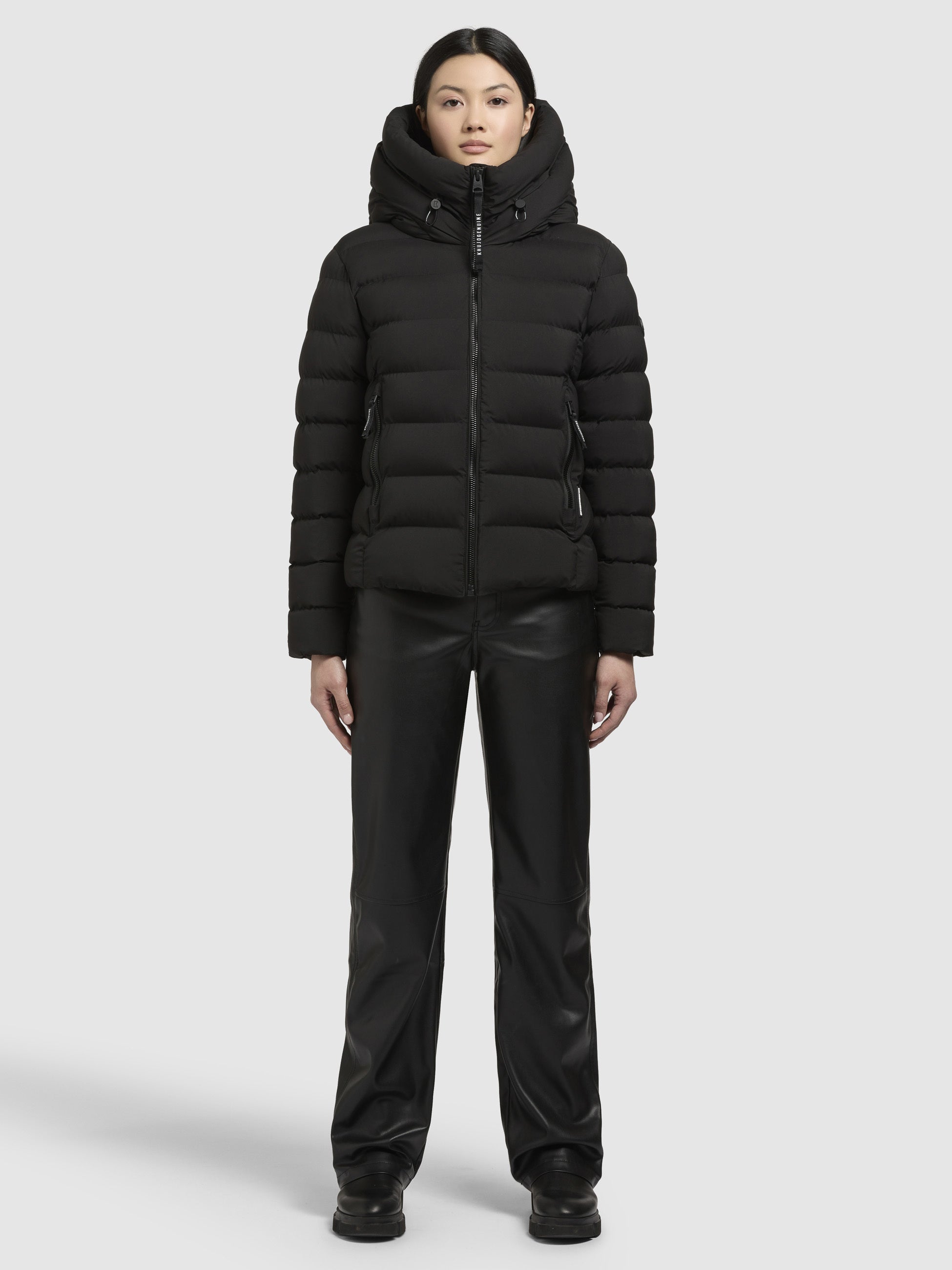 khujo-jacke-vadea-damen-steppjacke-h-ftlang-in-schwarz image 1
