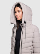 khujo-mantel-ingram4-blizzard-grey-damen-knielanger-taillierter-steppmantel image 7
