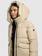 khujo-jacke-aurora-beige-gesteppte-kapuzenjacke-damen-in-lederoptik image 7