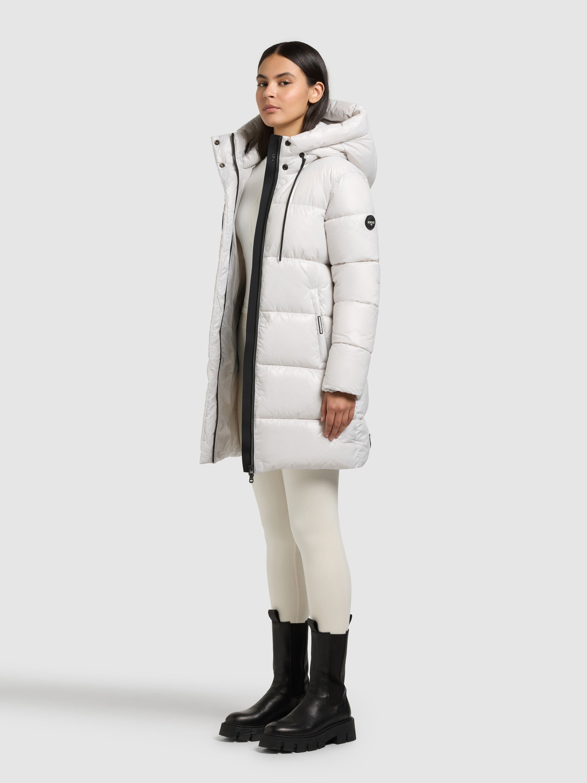 khujo-jacke-janou-flash-white-gl-nzende-stepp-winterjacke-mit-kapuze image 2