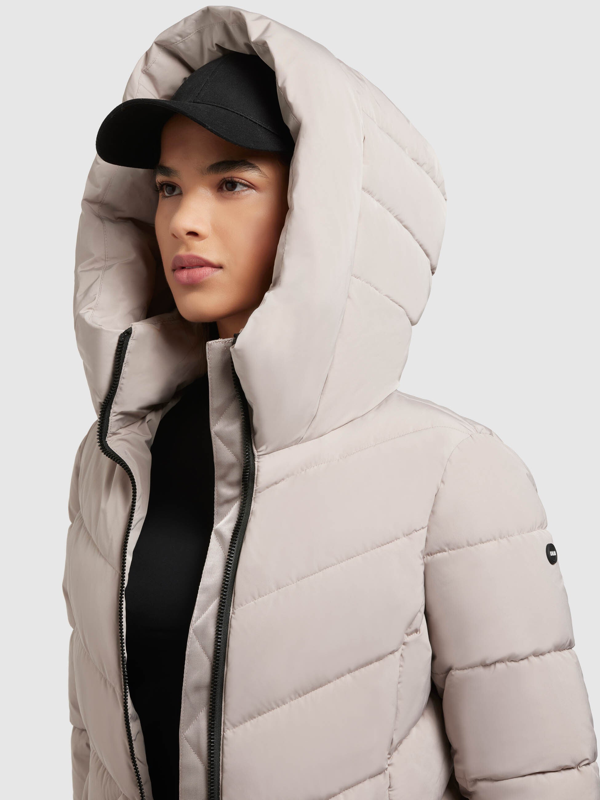 khujo-mantel-darka-hellbeige-regular-fit-steppmantel-damen image 7