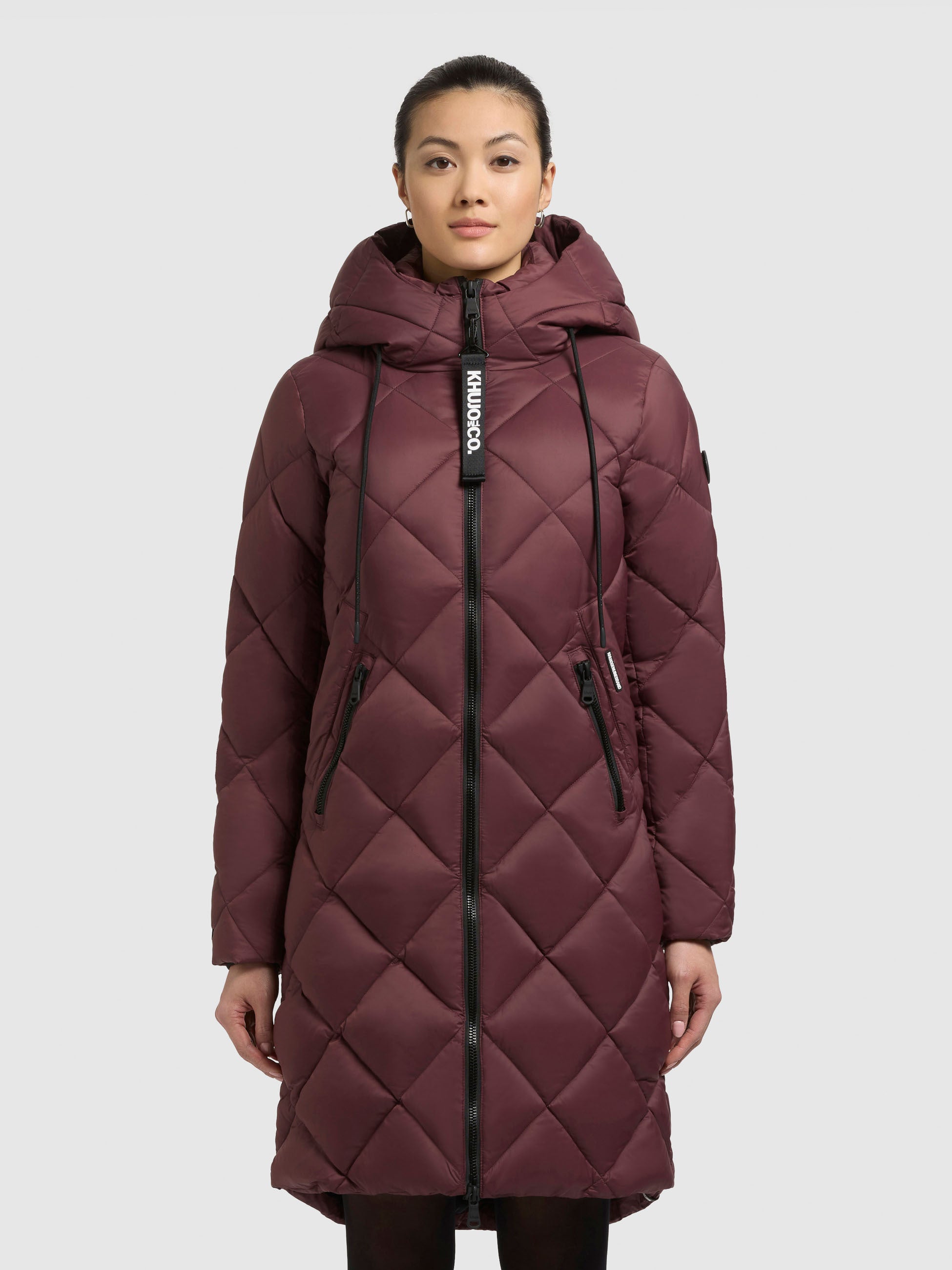 khujo-linda-damen-steppmantel-moscato-red-knielang-rautenstepp image 4