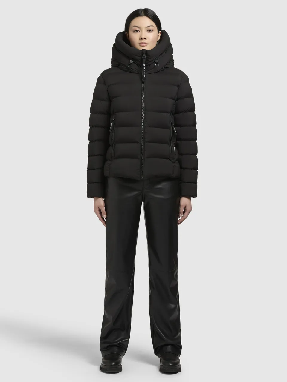 khujo-jacke-vadea-damen-steppjacke-h-ftlang-in-schwarz image 1