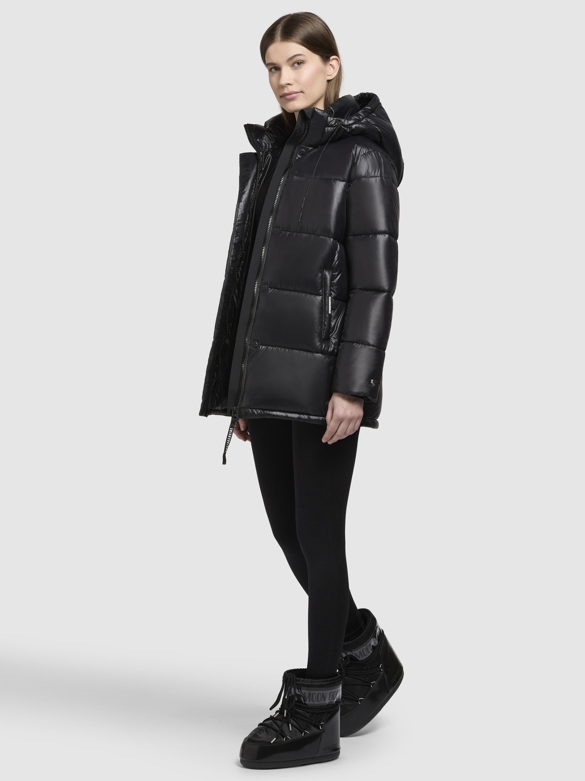 khujo-jacke-word3-satin-damen-steppjacke-regular-fit-schwarz image 2