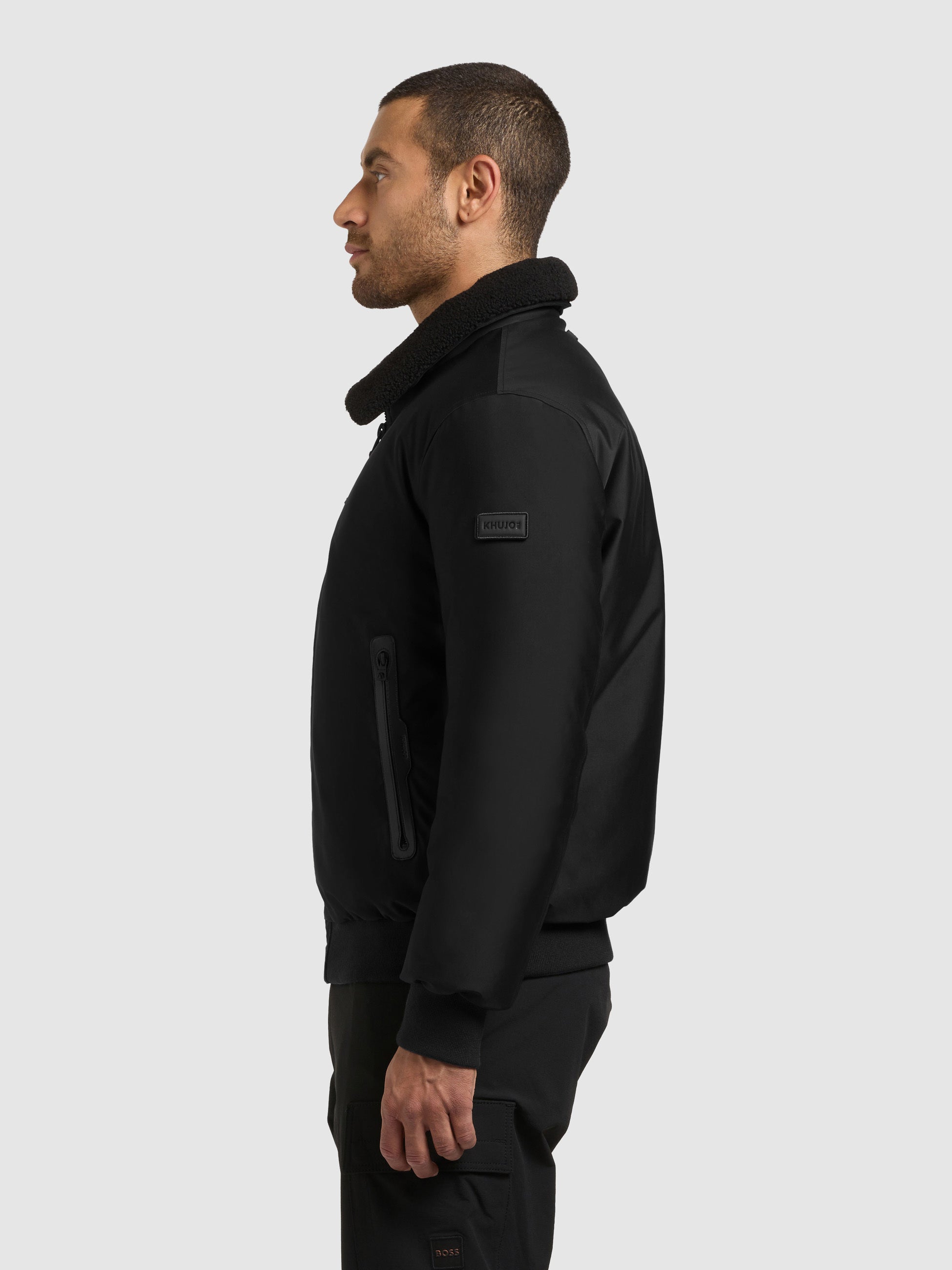khujo-jacke-ginster-black-herren-blouson-fliegerjacke-mit-teddyfleece image 5