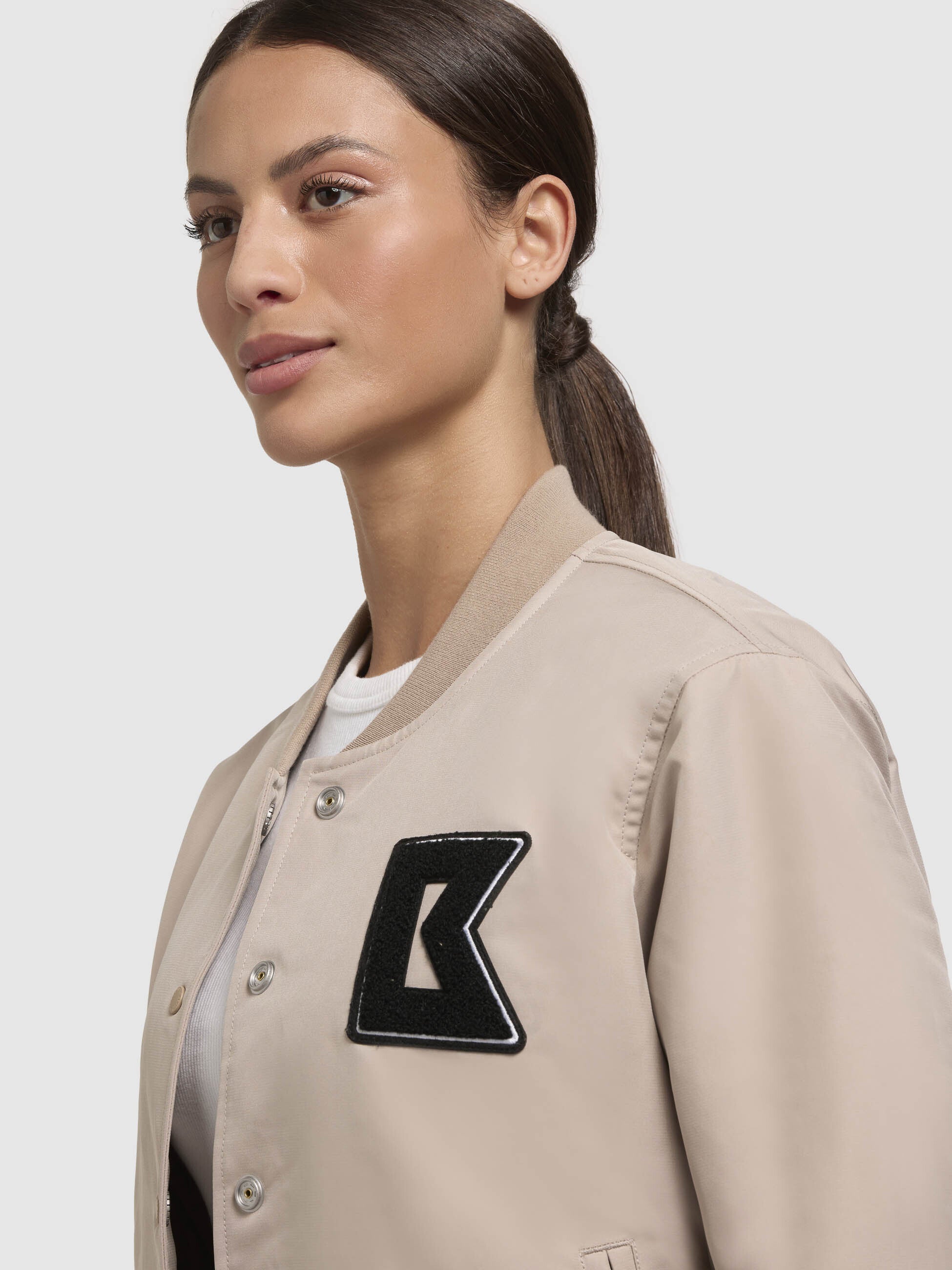 khujo-jacke-reese-beige-damen-bomberjacke-college-h-ftlang image 7