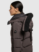 khujo-daras-damen-steppmantel-graphite-grey-mit-kunstfell-kapuze image 7