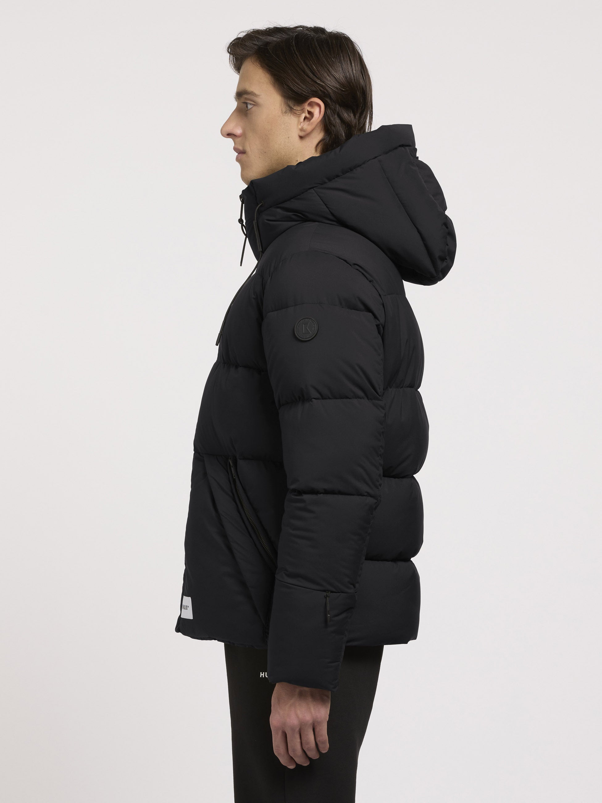 khujo-bela-matt-jacke-schwarz-gesteppte-winterjacke-h-ftlang-mit-kapuze image 5